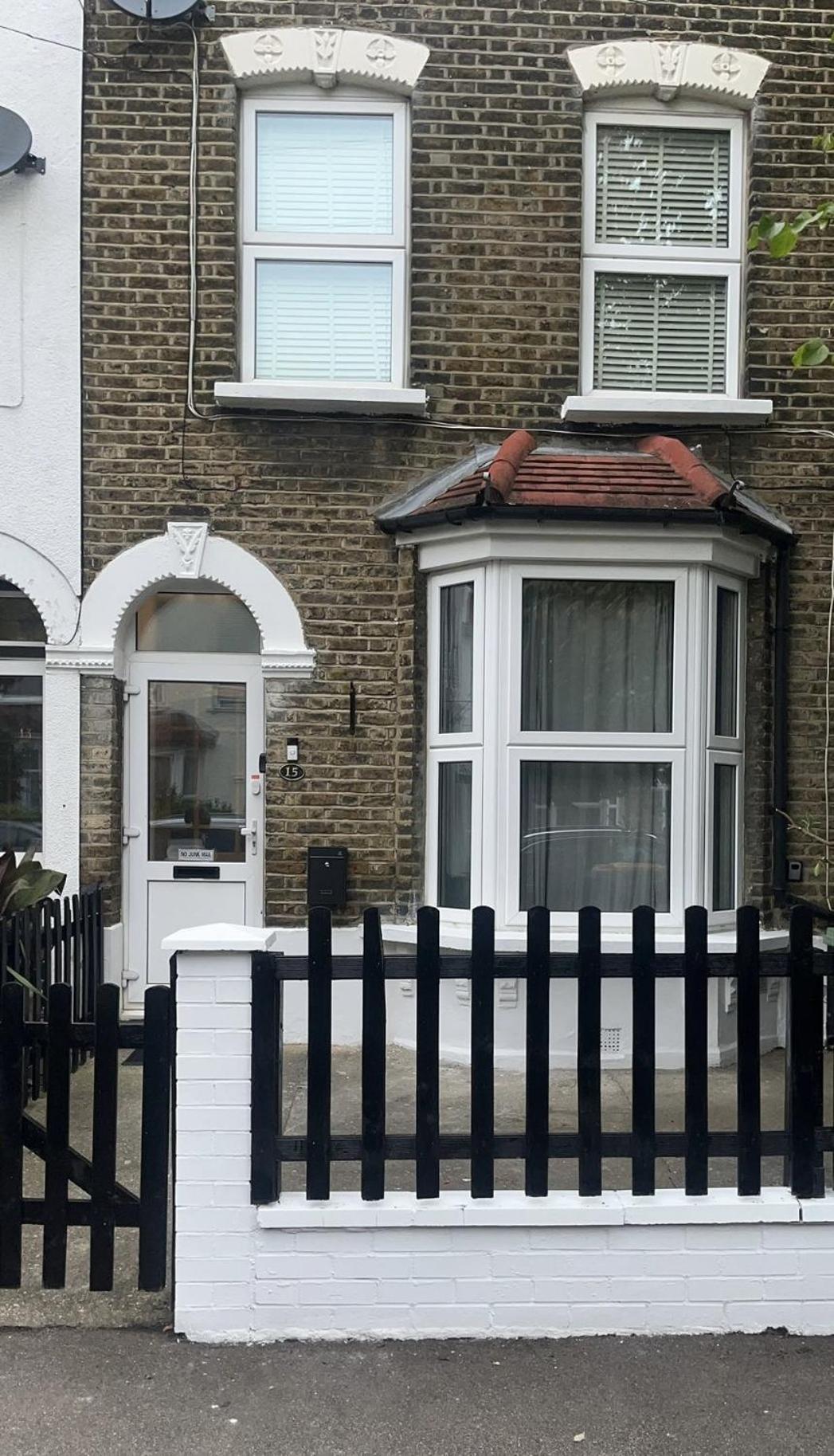 Hébergement de vacances Spacious 3 Bedroom House Near London, O2, Excel, Stratford, Tube Station & Parking Available