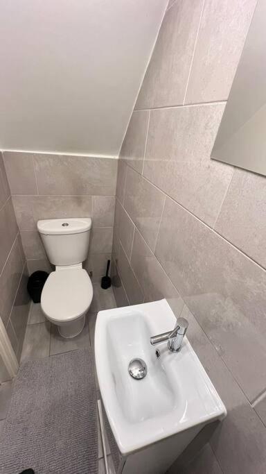 3bedroom Flat Ideal For Families Londres