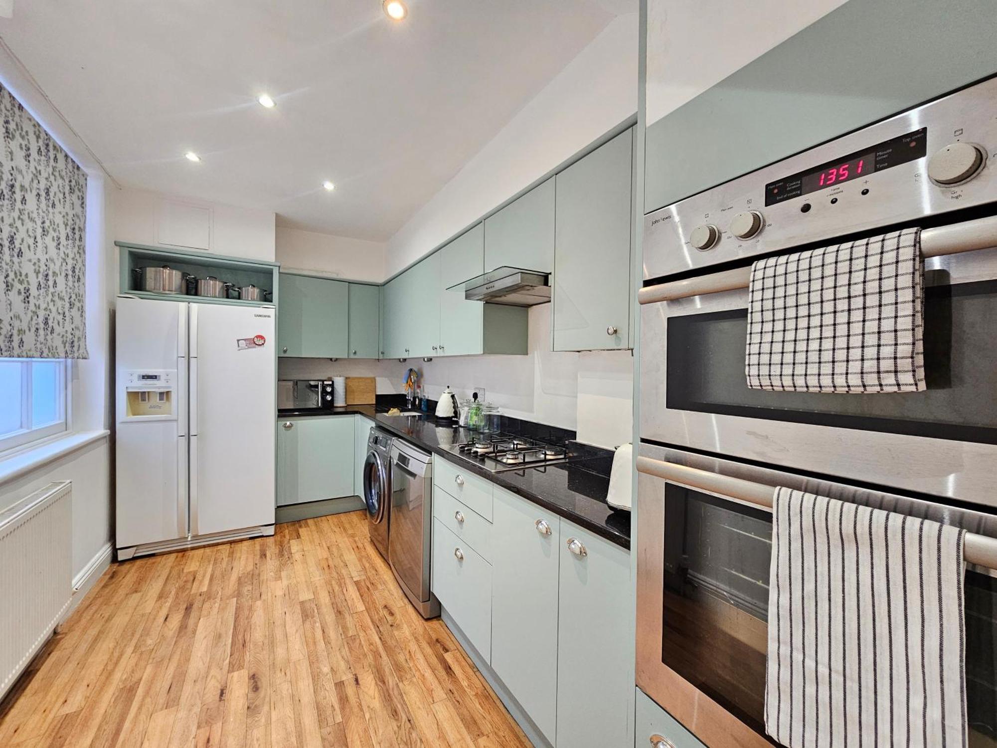 Nest 2 Bedroom In Paddington * Londres
