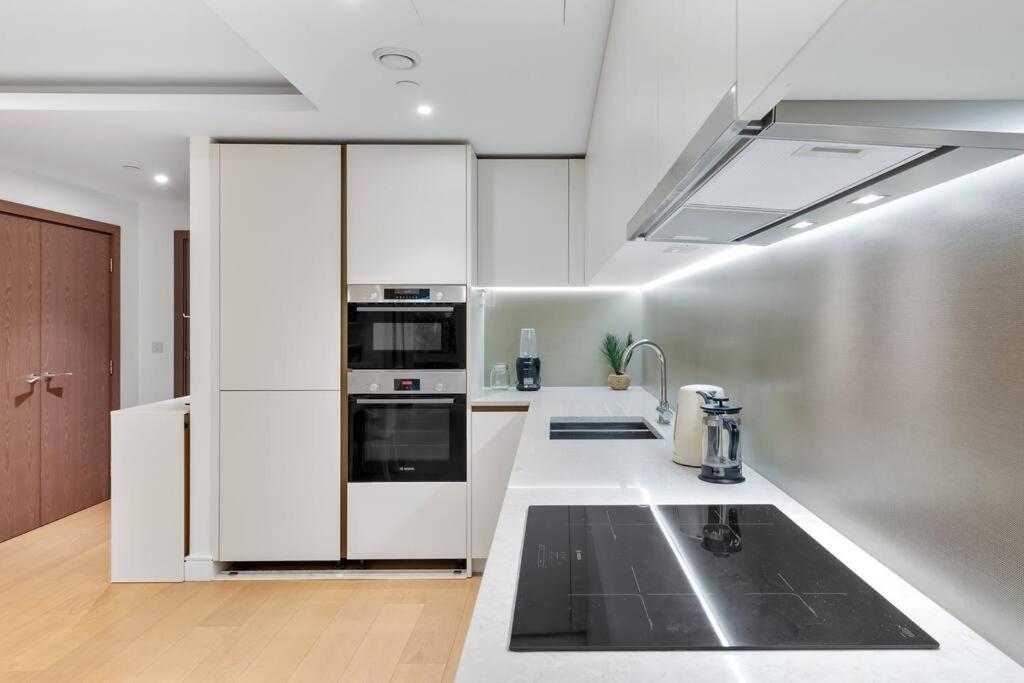 Bright Balcony Retreat Hammersmith * Londres