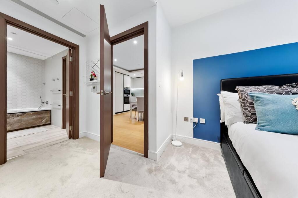 Bright Balcony Retreat Hammersmith Appartement