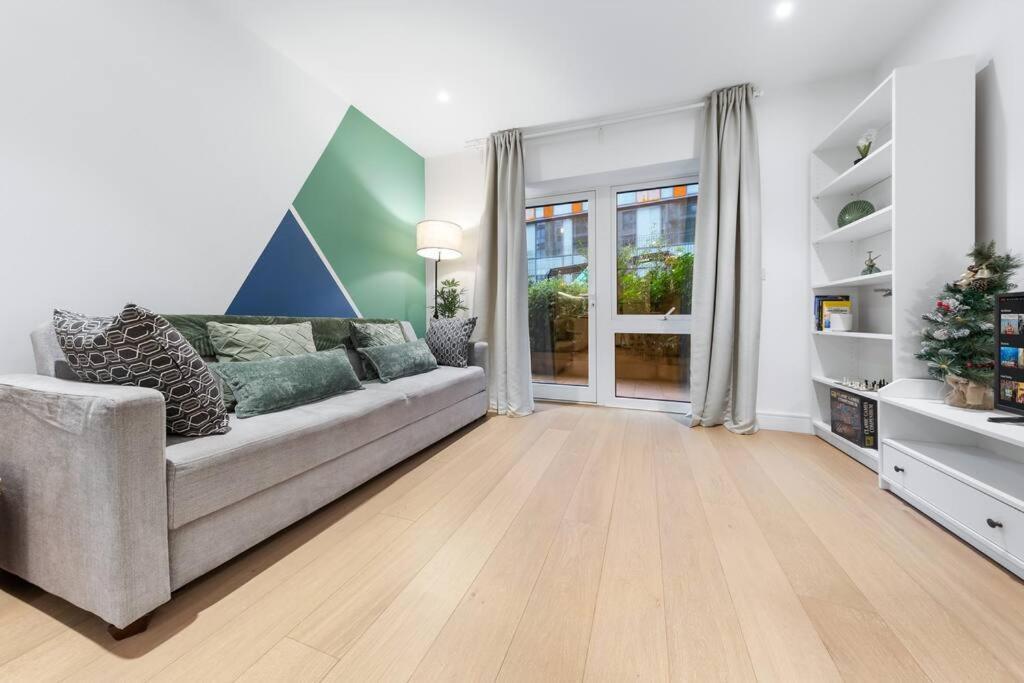 Bright Balcony Retreat Hammersmith Appartement *