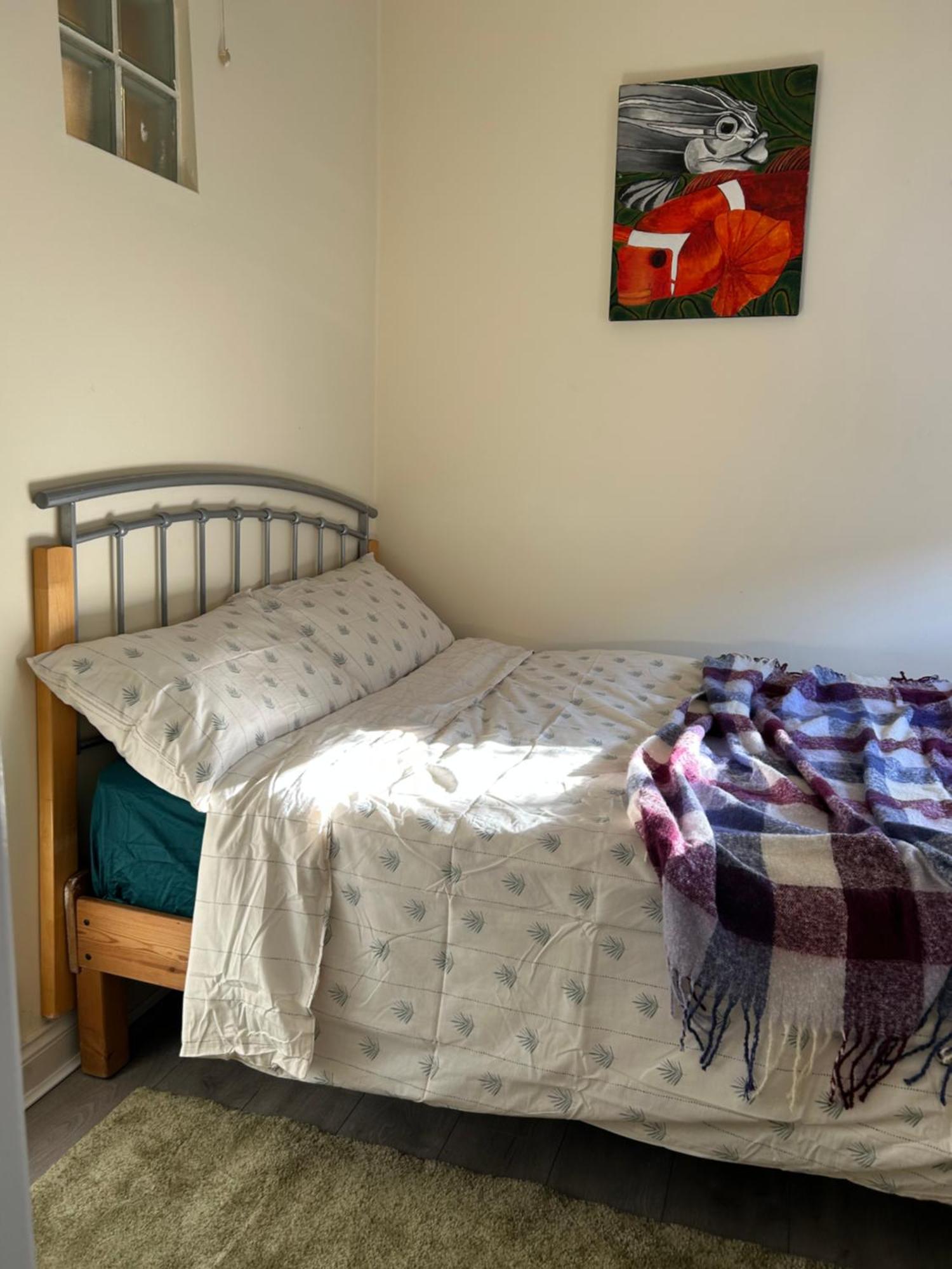 One Bedroom Newly Refurbished Flat Londres