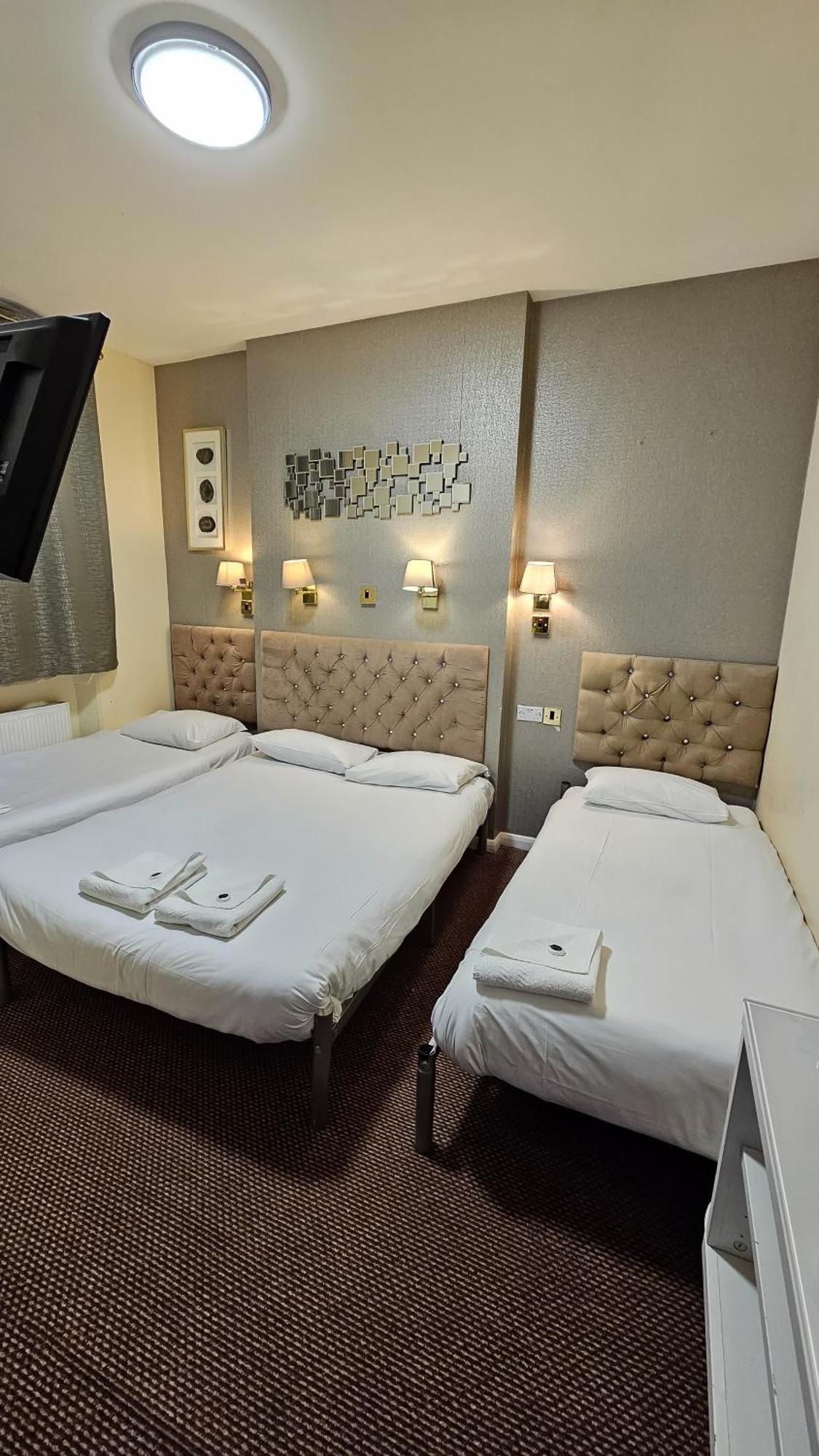 Hotel Hyde Park Court London