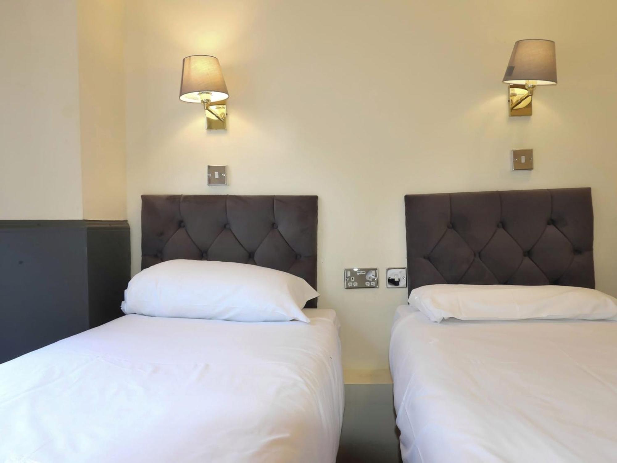 Hotel Hyde Park Court 2*