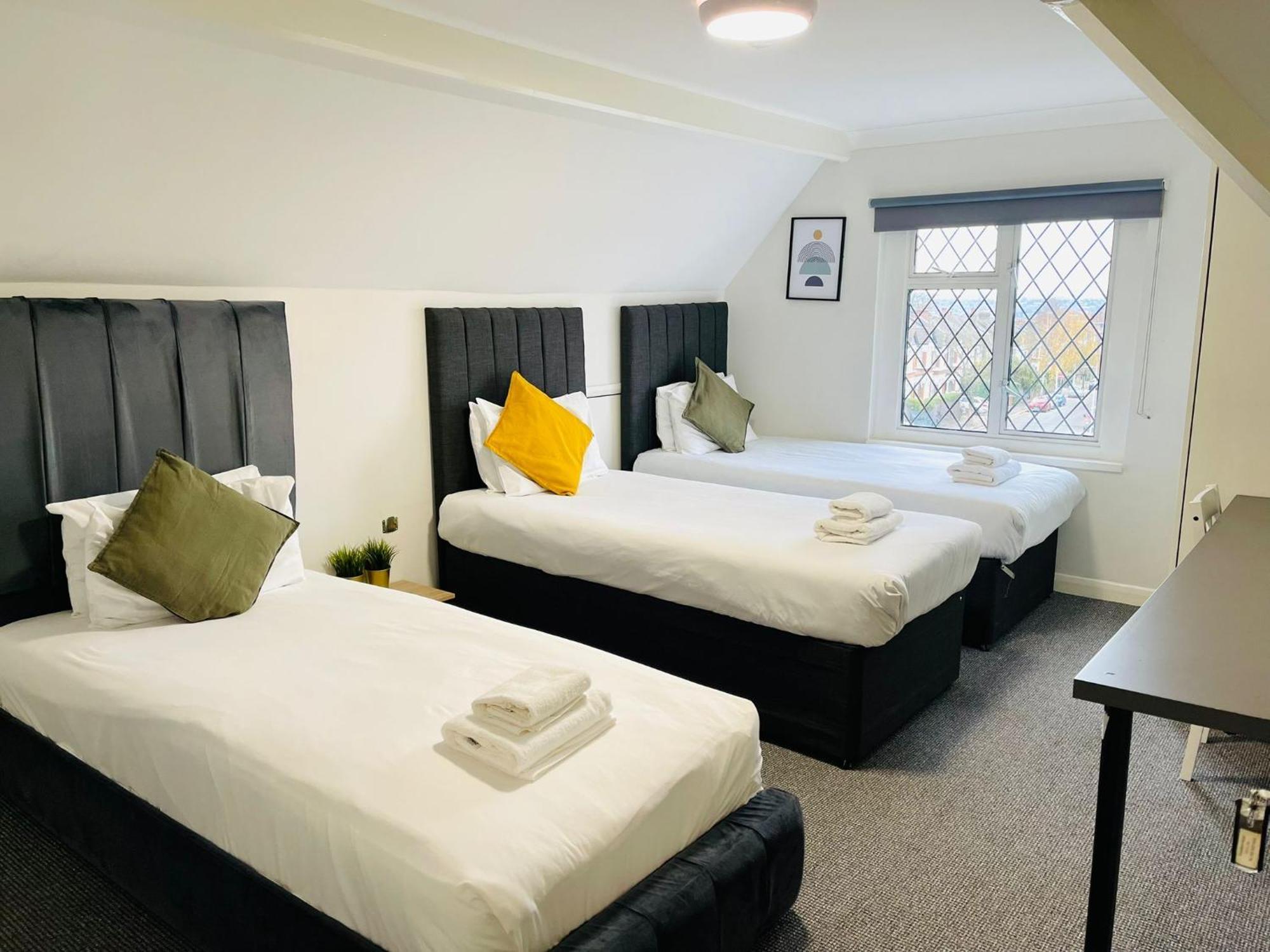 Hotel Woodford 3*