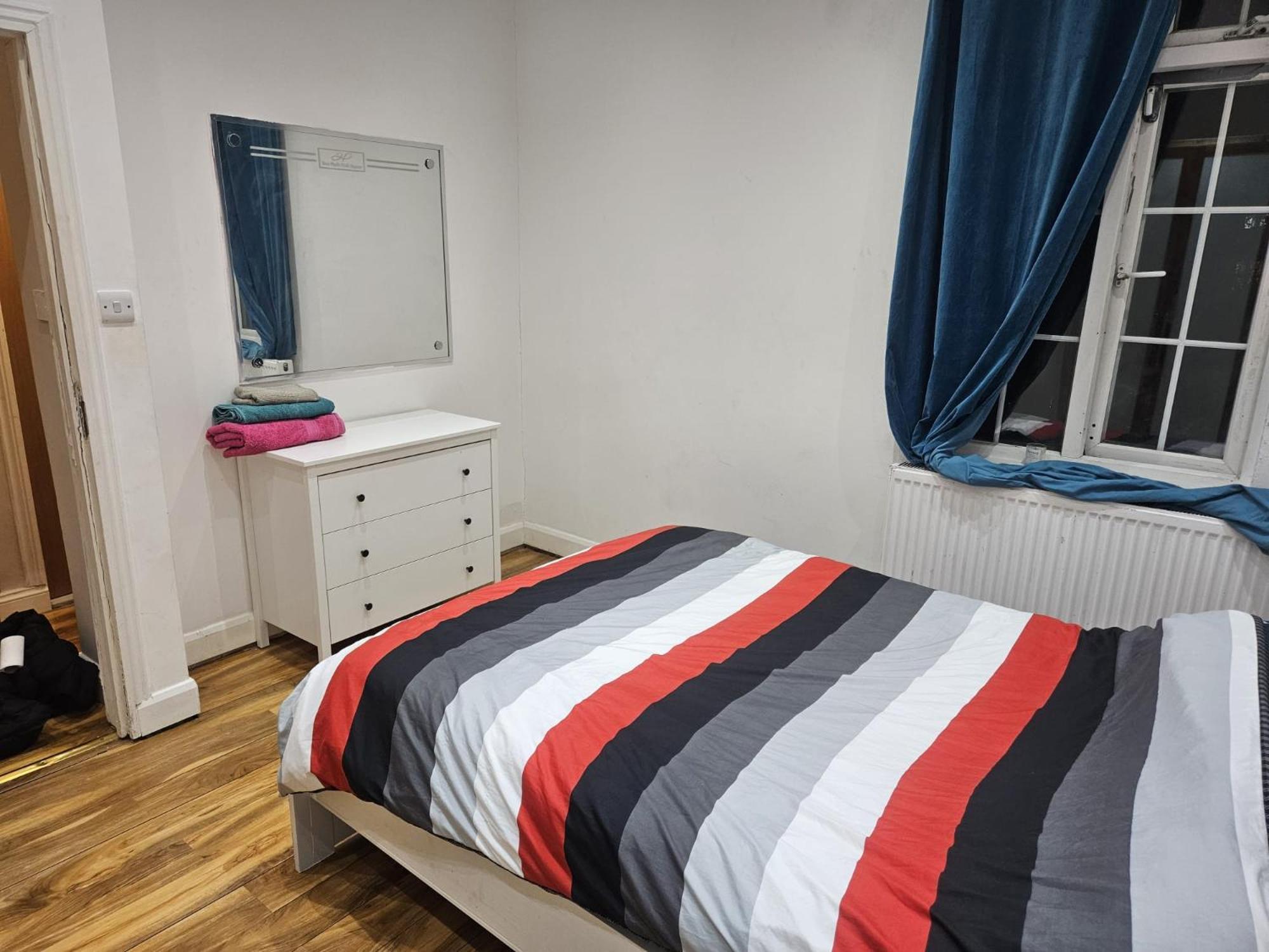 Apartamento 2 Bedroom Flat - Travel Direct To Heathrow/central *