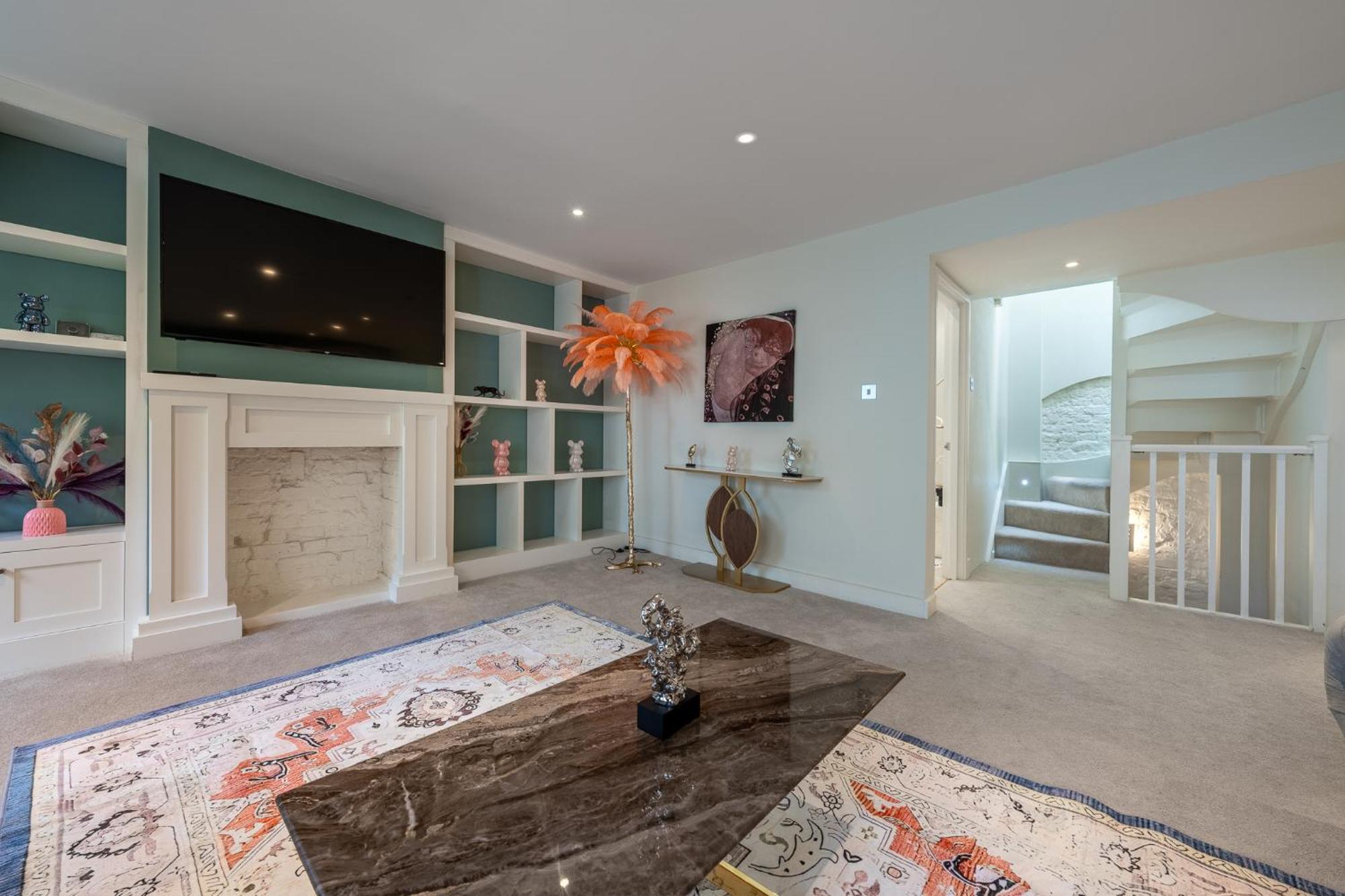 Huge 200sqm Luxury 3-bedroom Mews Londres
