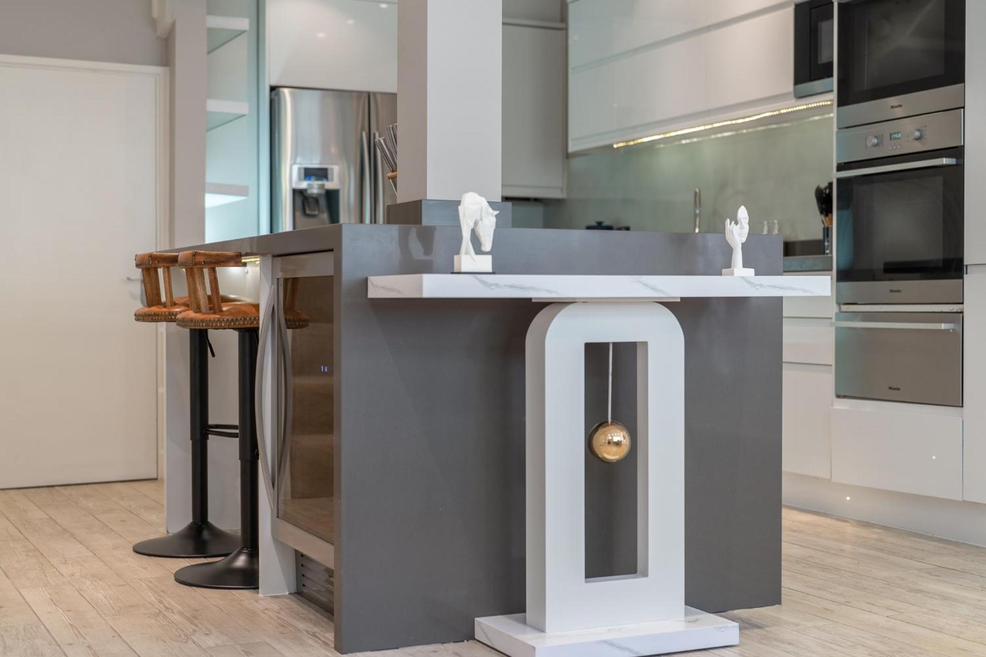 Huge 200sqm Luxury 3-bedroom Mews Apartamento Londres