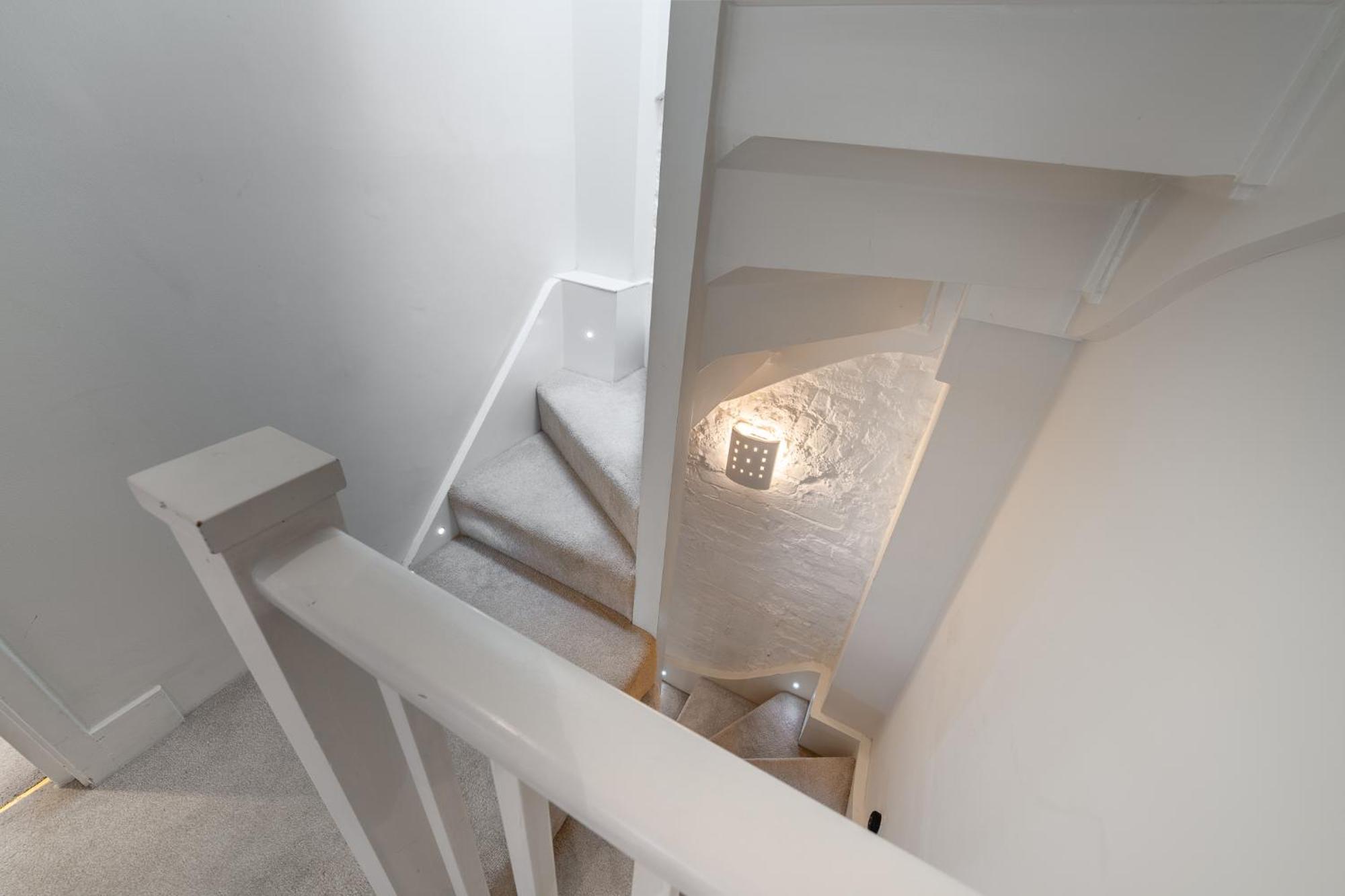 Apartamento Huge 200sqm Luxury 3-bedroom Mews *