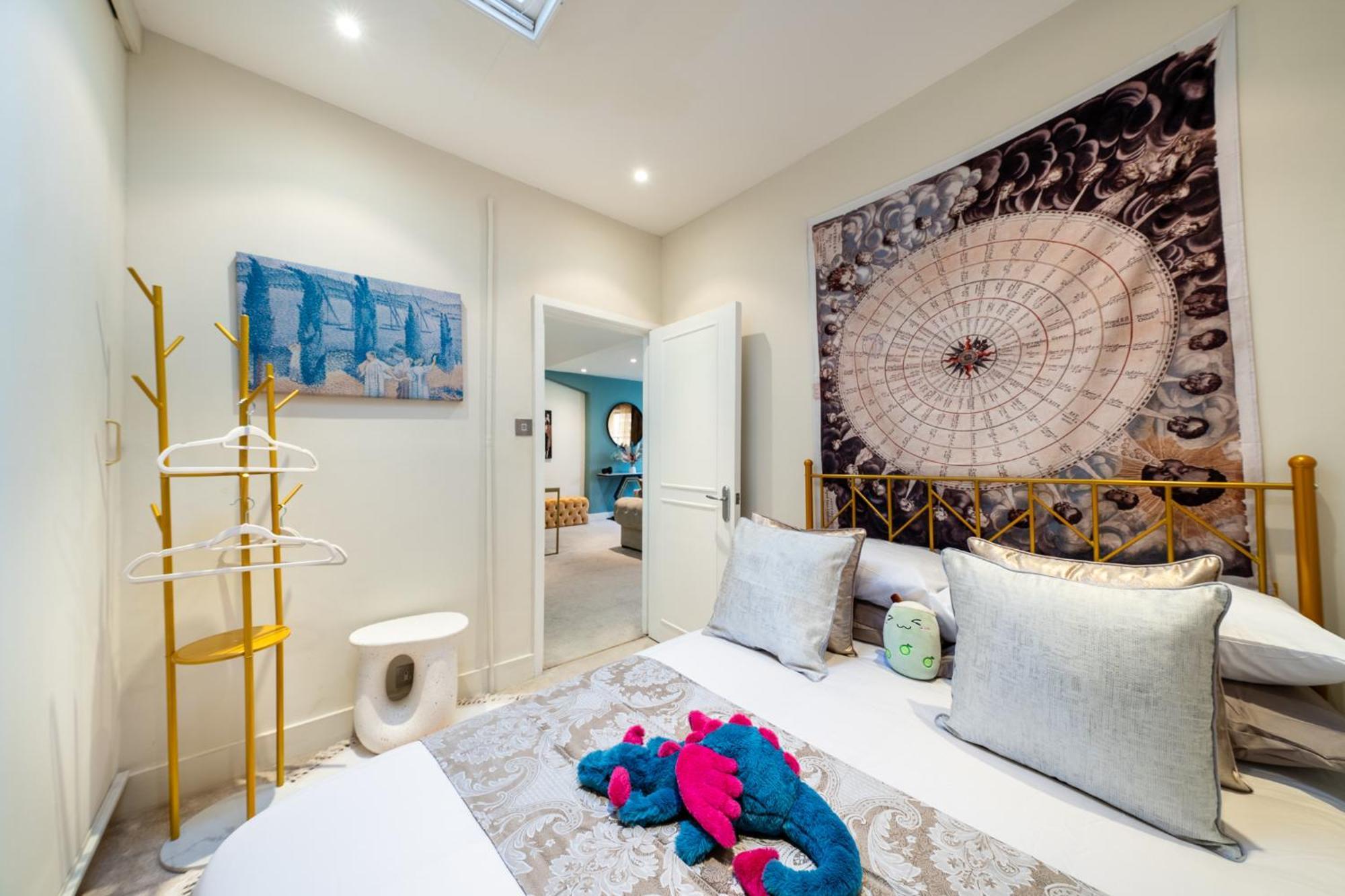 Apartamento Huge 200sqm Luxury 3-bedroom Mews