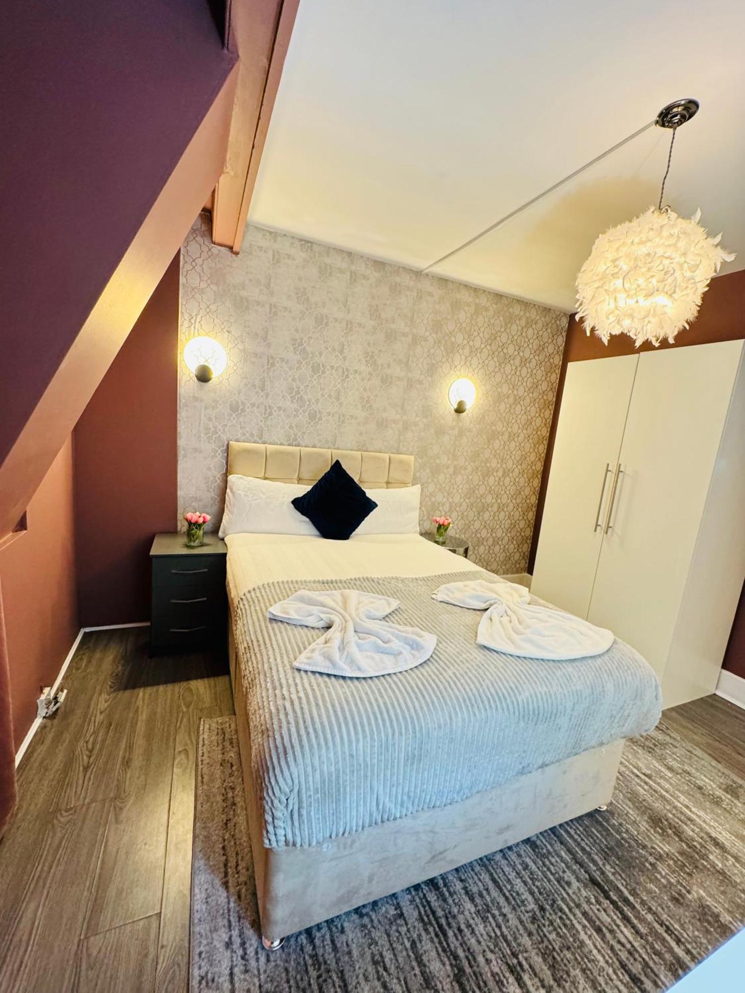 Eye 3 Bedroom
