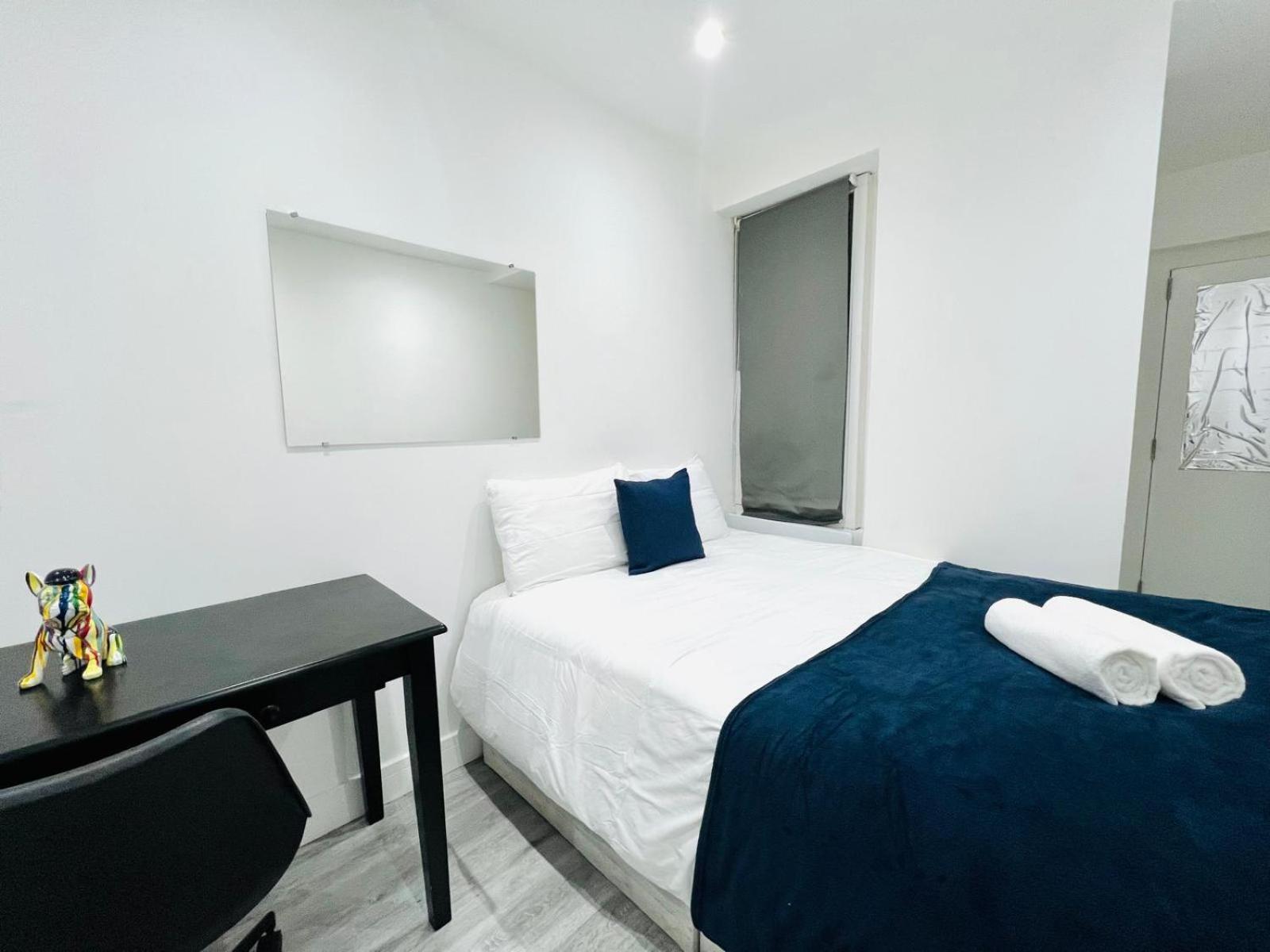 Flats, Perfect Location To Visit London! * Londres
