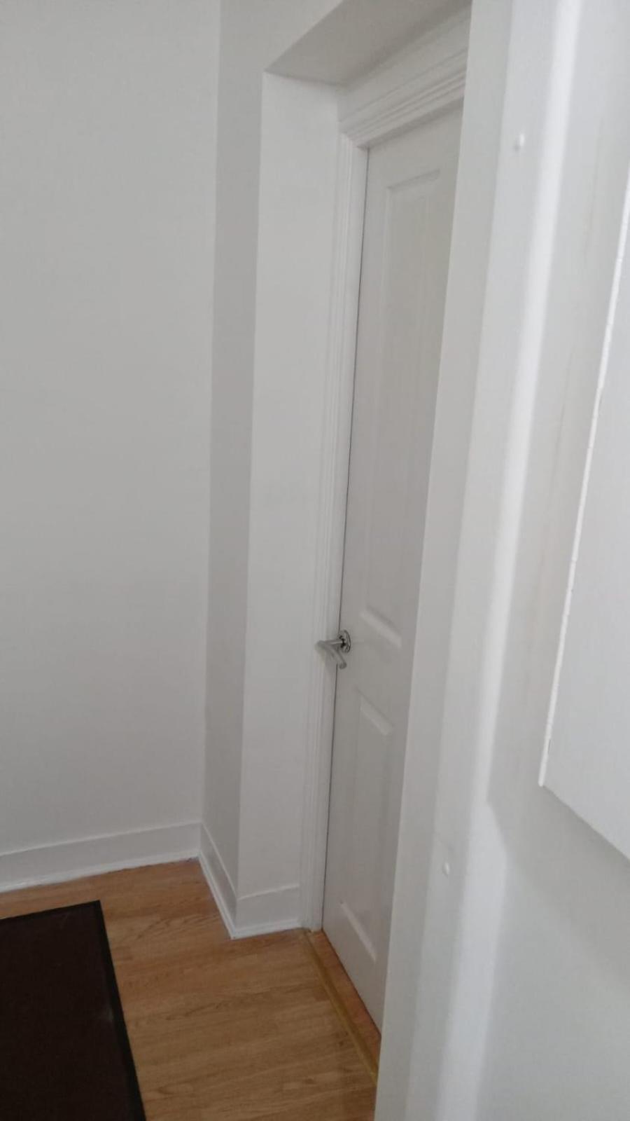 Exclusive Luxurious Double Bedroom In A Beautiful Shared Flat Close To Transit & Grocery Stores Londres