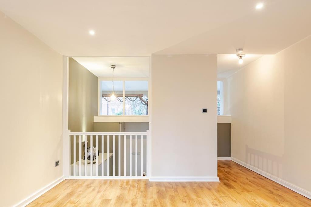 3 Bedroom Maisonette In Belsize Park, Hampstead With Private Entrance Appartement
