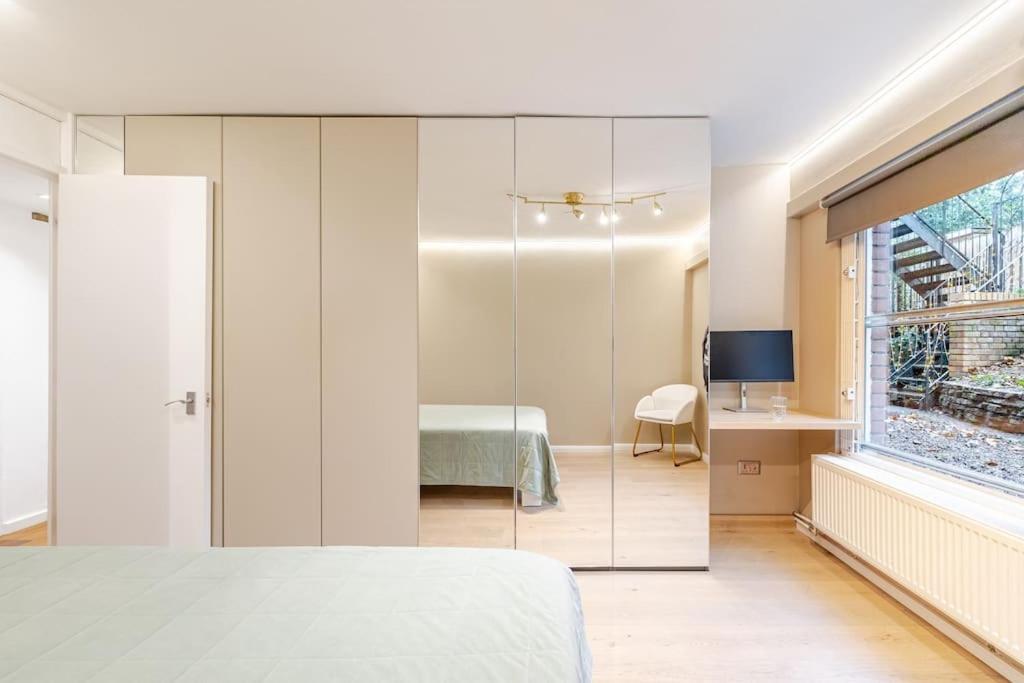 3 Bedroom Maisonette In Belsize Park, Hampstead With Private Entrance Appartement Londres