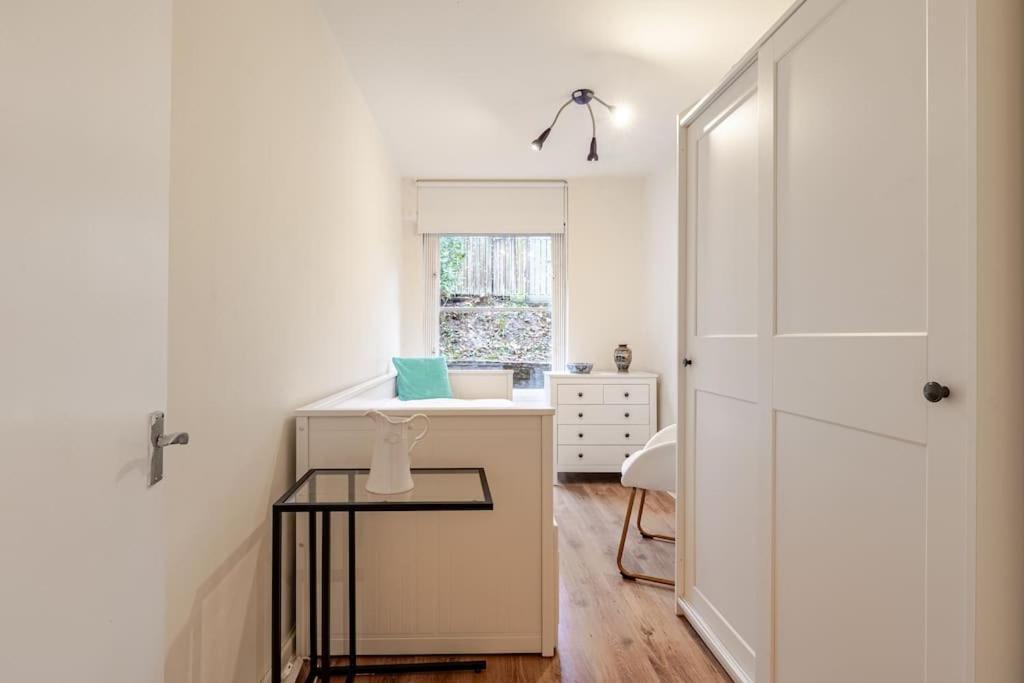 3 Bedroom Maisonette In Belsize Park, Hampstead With Private Entrance Appartement Londres