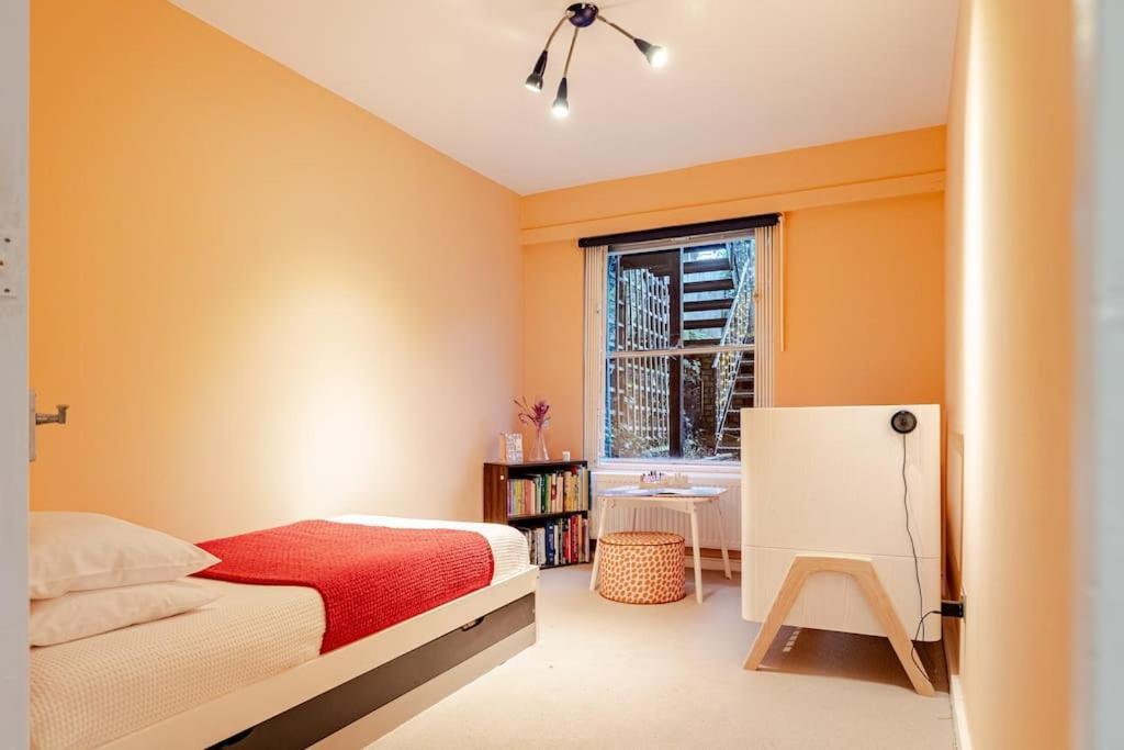 3 Bedroom Maisonette In Belsize Park, Hampstead With Private Entrance * Londres