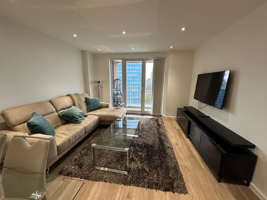 Away From Two Bed In * Londres