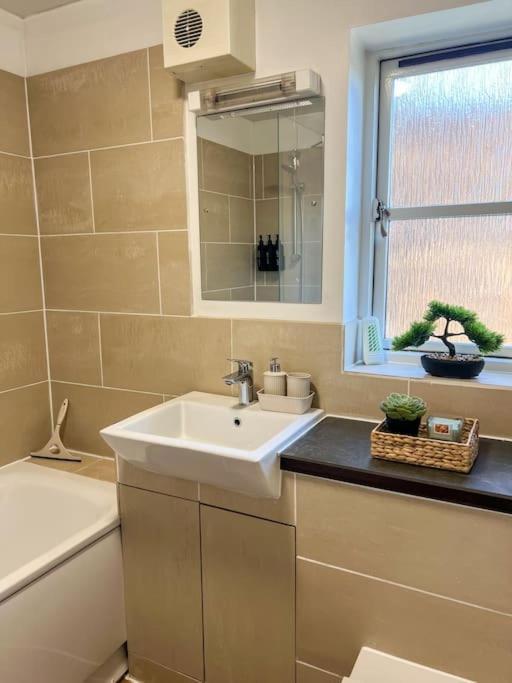 Cosy & Modern Flat In Islington- 15 Minute Walk From Emirates Stadium Appartement *