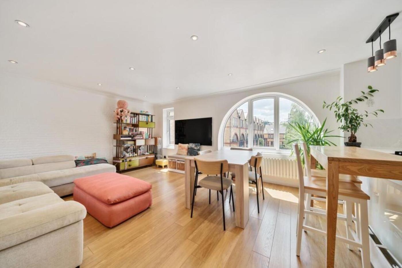Elegant Modern Cozy 3Bd Apt 1Gb Wifi - Luxurylondonstays *