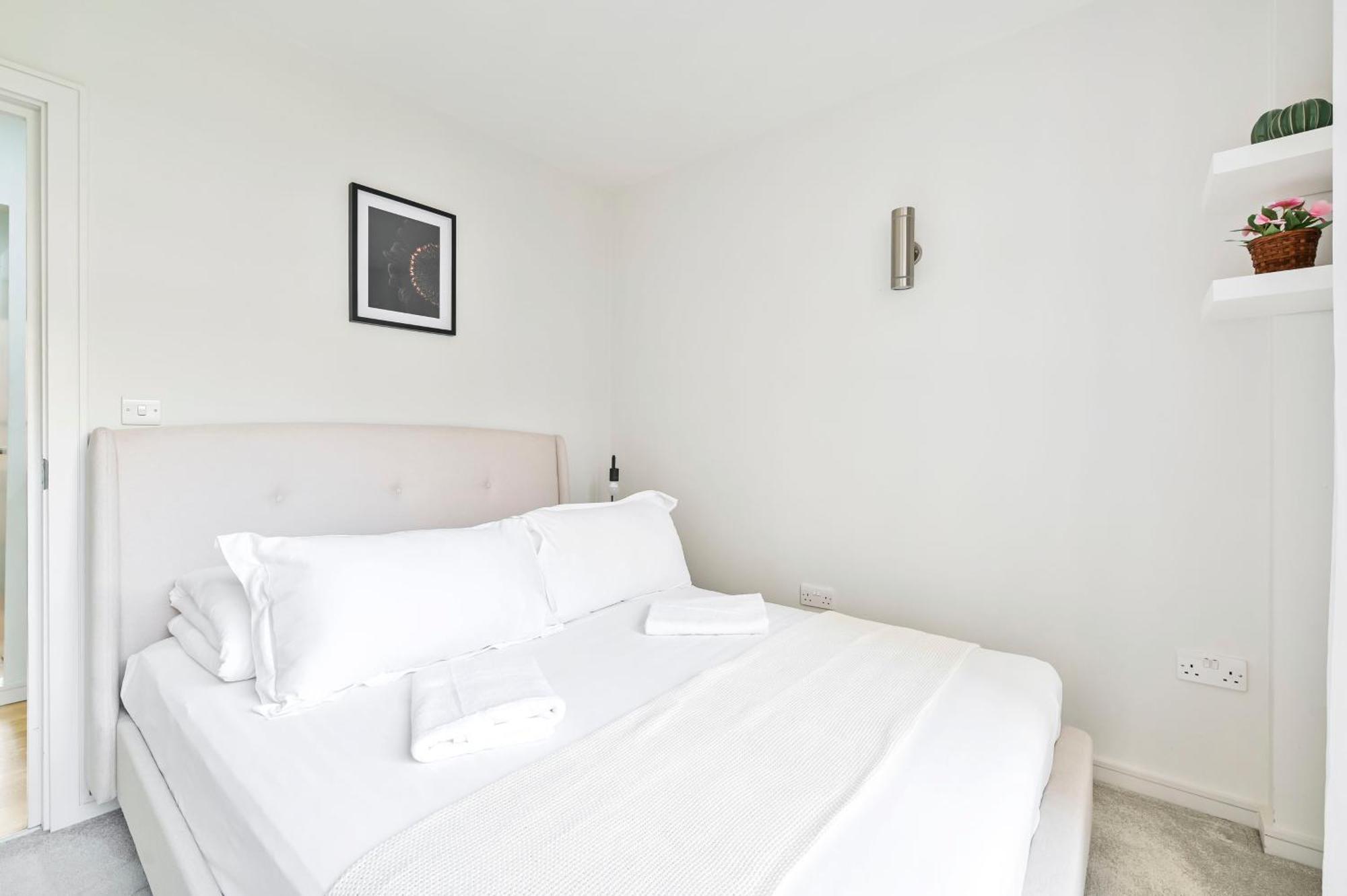 Delightful Tower Bridge Sleeps 6 * London