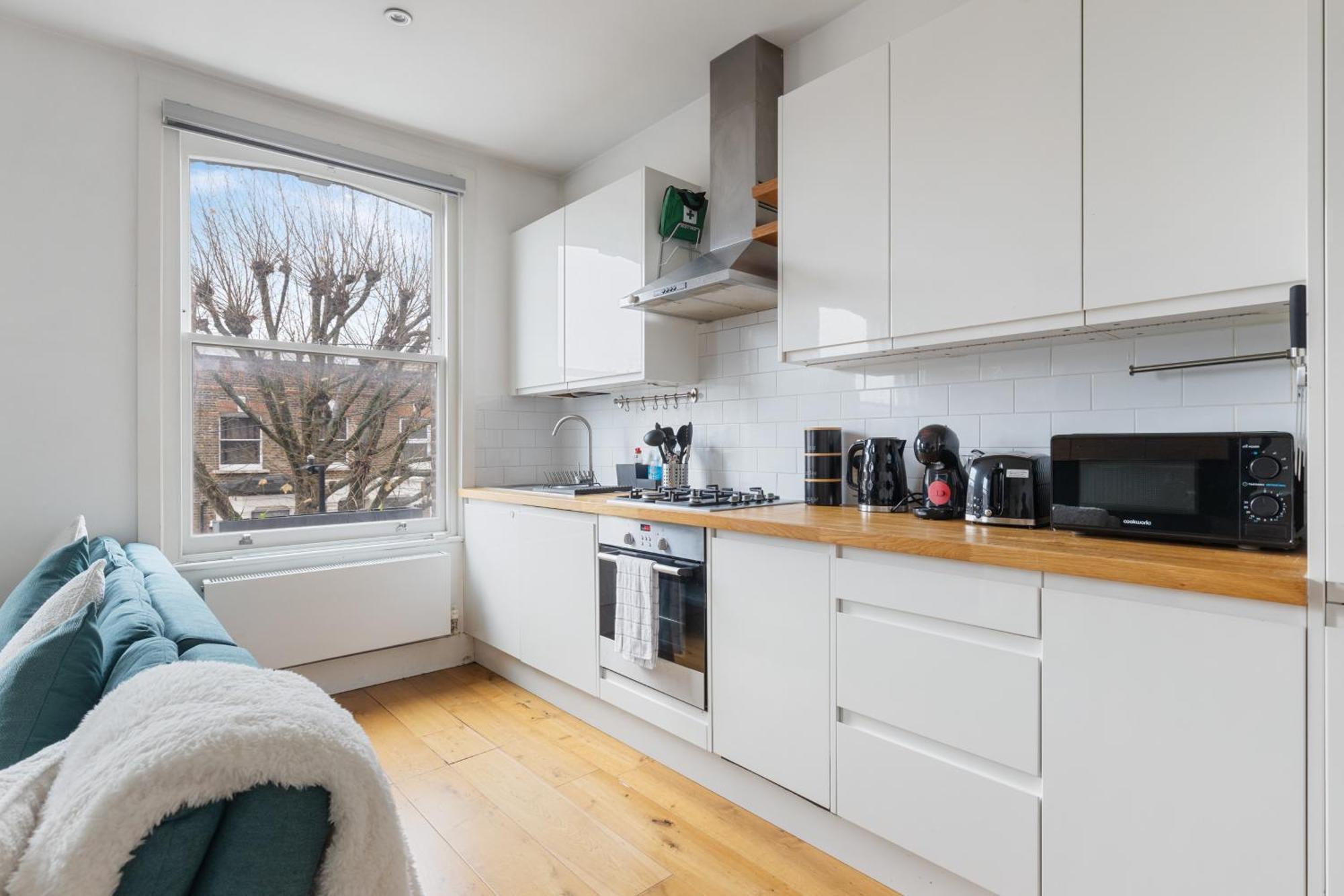 Portnall Retreat - Beautiful & Bright - Close To Ldn * Londres