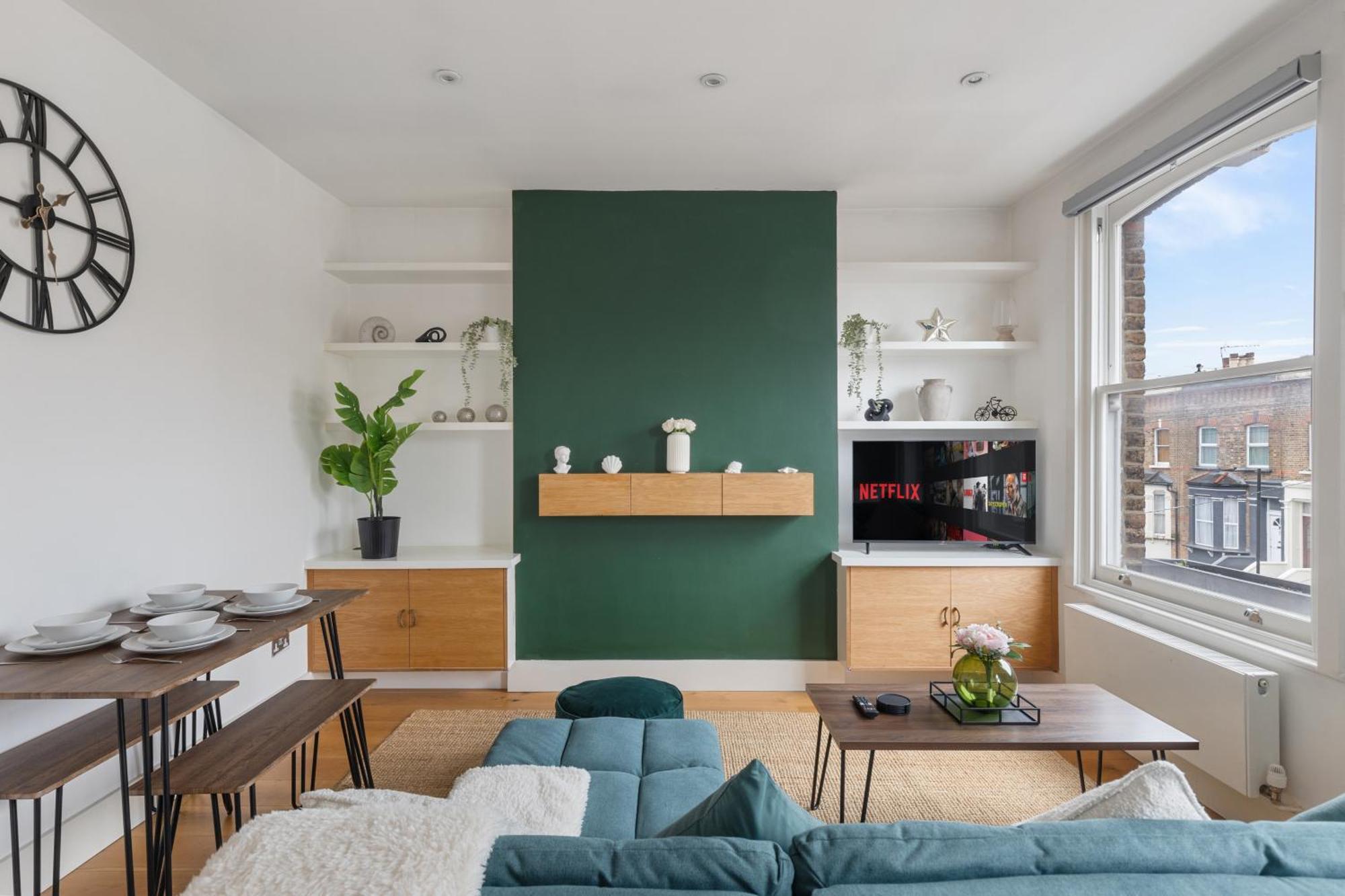 Portnall Retreat - Beautiful & Bright - Close To Ldn Appartement Londres