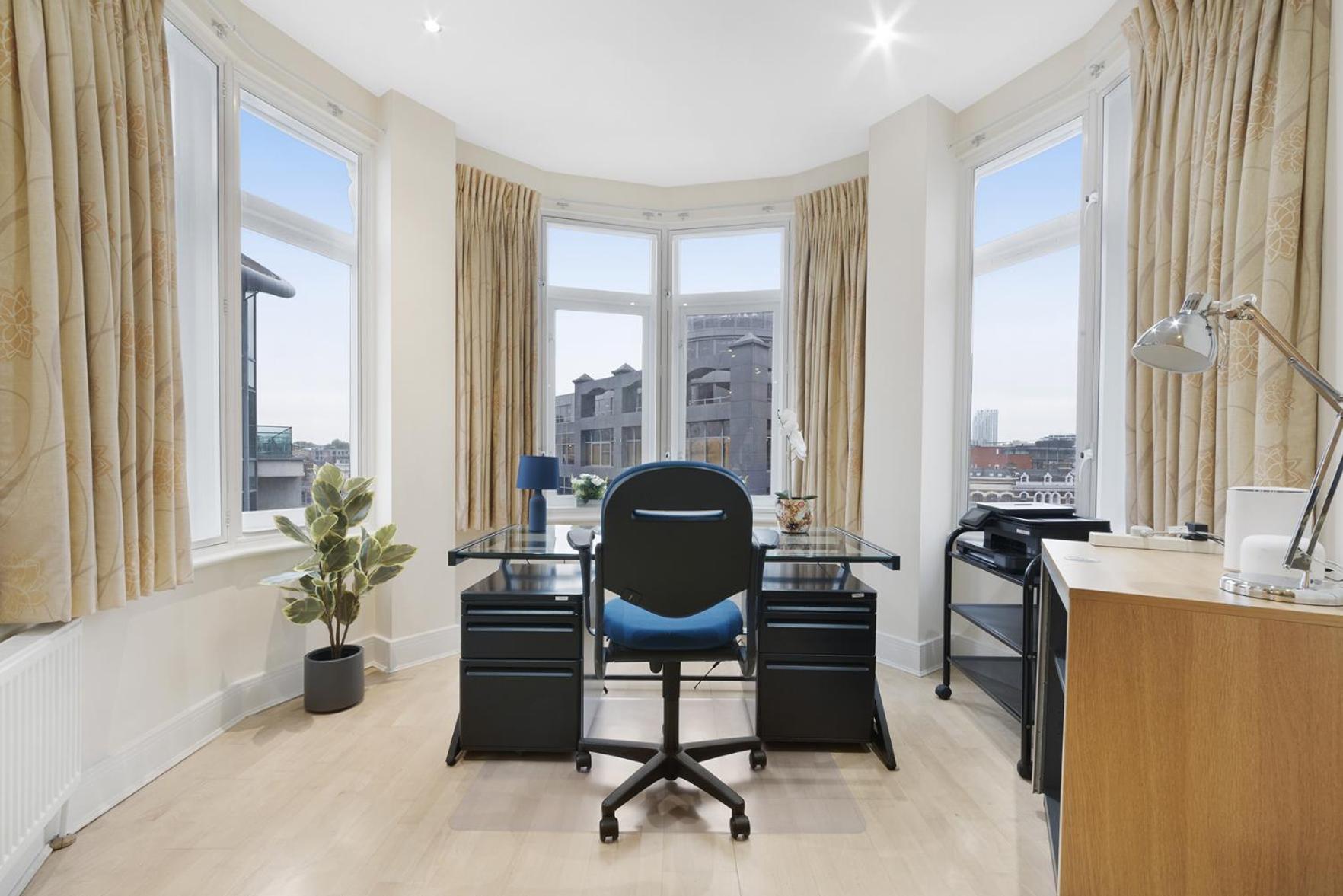 Farringdon Penthouse Spacious 3 Bedroom 2 Bath Appartement