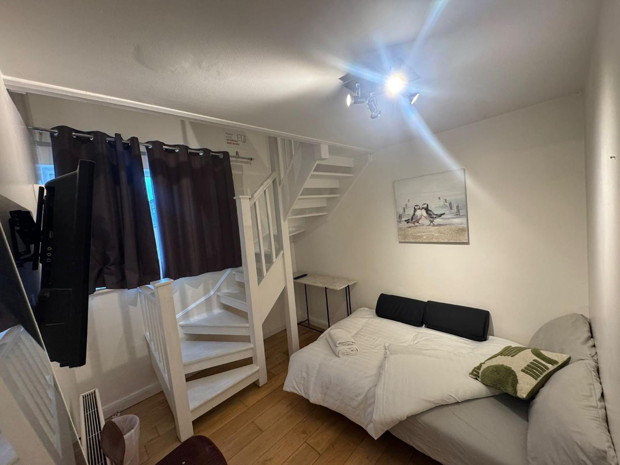 Casa de hóspedes Cozy Rooms Near Central London