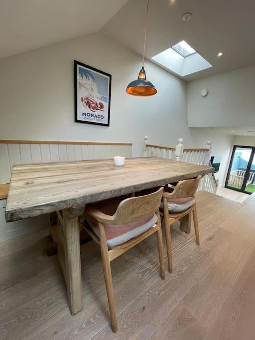 Luxurious 2-bedroom With Rooftop Terrace, Gourmet Kitchen & Fireplace Appartement Londres