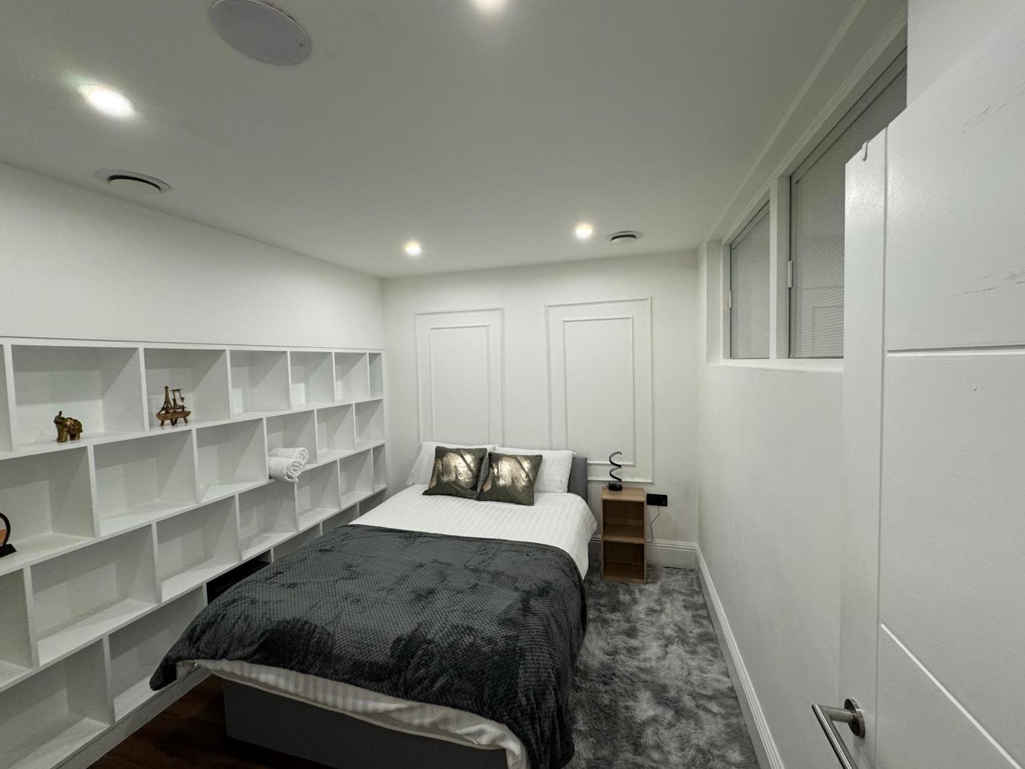 2 Bedroom Luxury Flat In Euston Londres