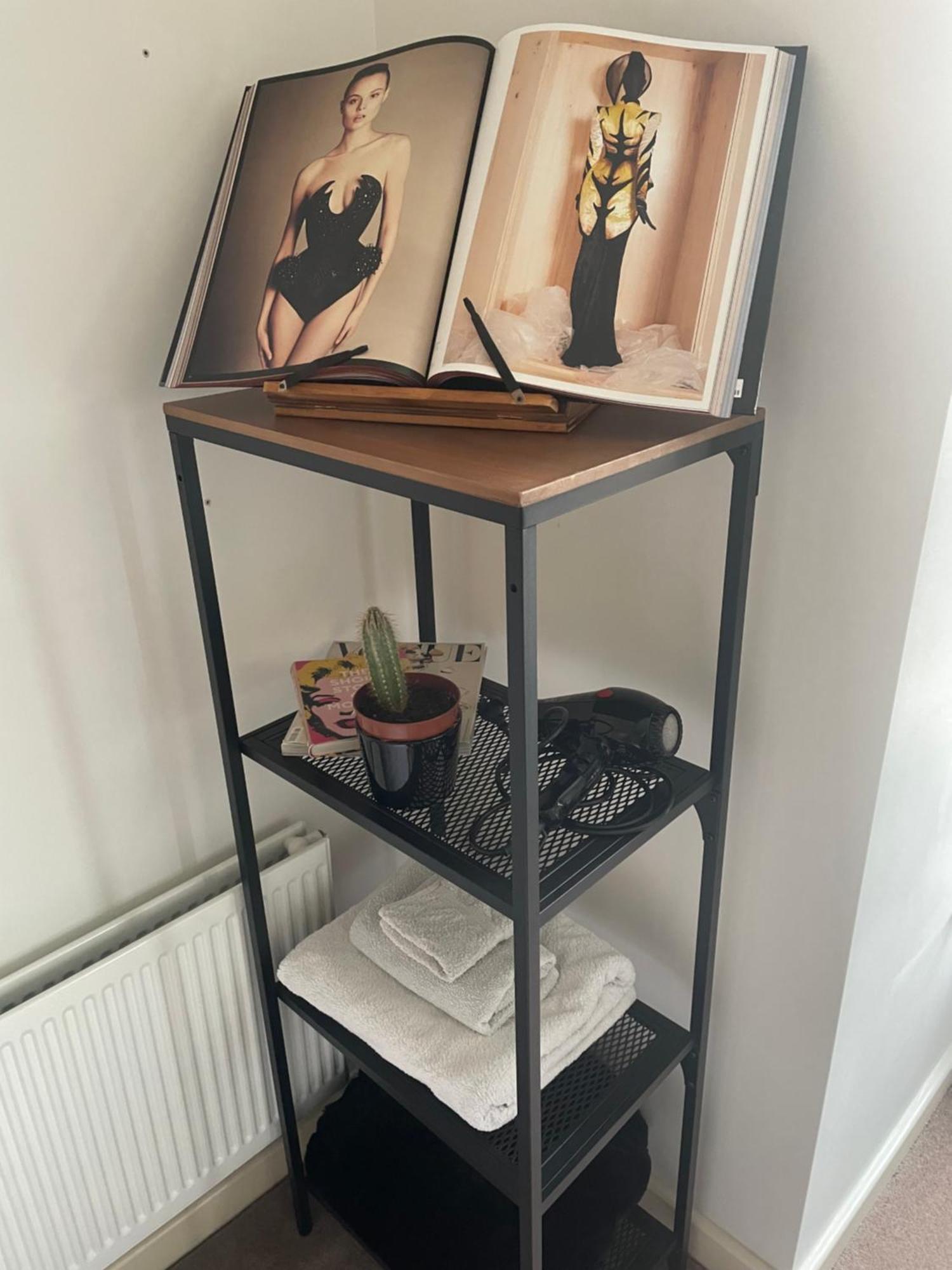 Private In A Shared Flat Couette-café Londres