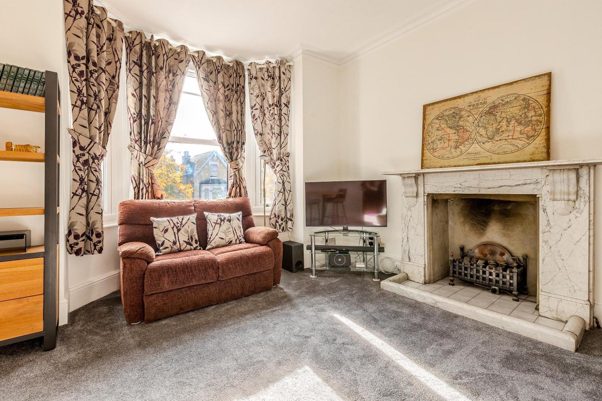 Peaceful 2br Multilvl In Streatham Appartement Londres