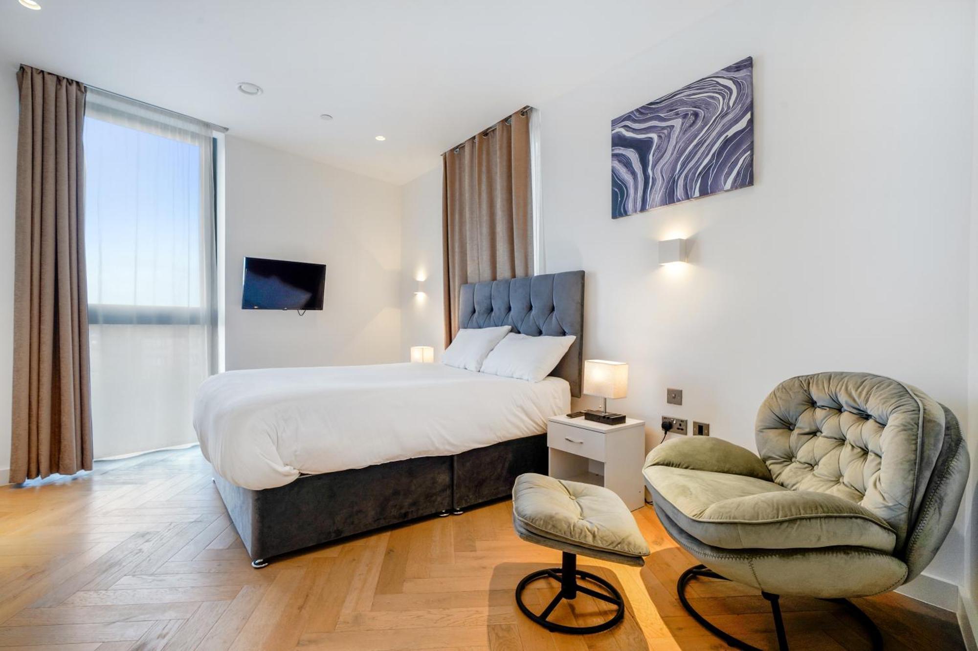 Warmly Relaxed Apart, 5beds, 5mins Walk To Tube Station, 10mins To Westend, Ctral Appartement Londres