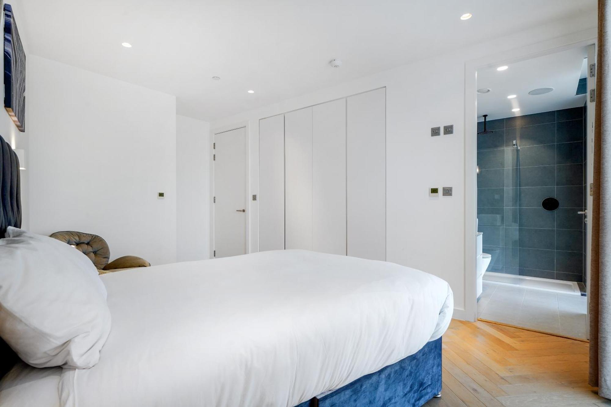 Warmly Relaxed Apart, 5beds, 5mins Walk To Tube Station, 10mins To Westend, Ctral Londres