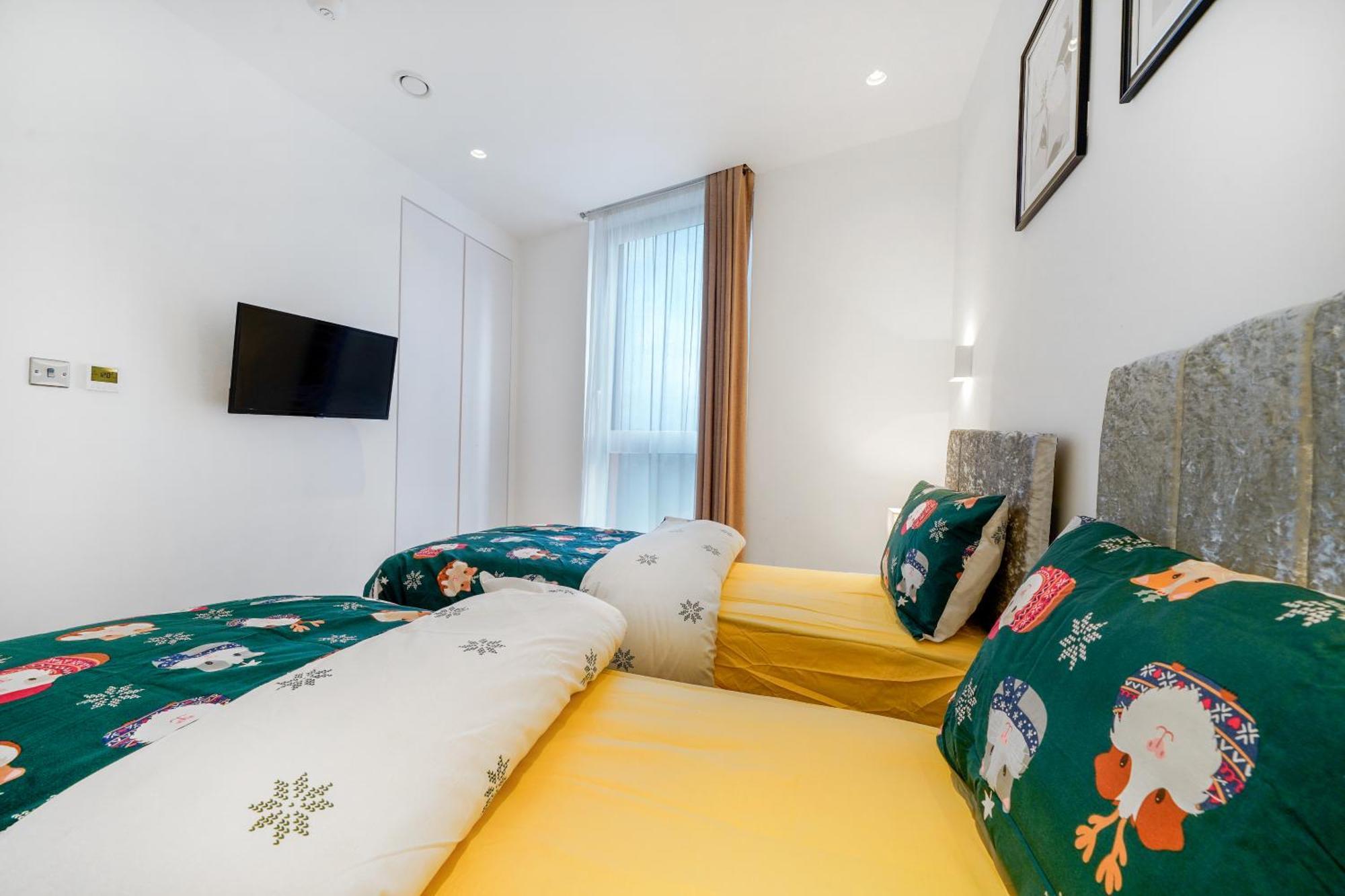 Warmly Relaxed Apart, 5beds, 5mins Walk To Tube Station, 10mins To Westend, Ctral * Londres