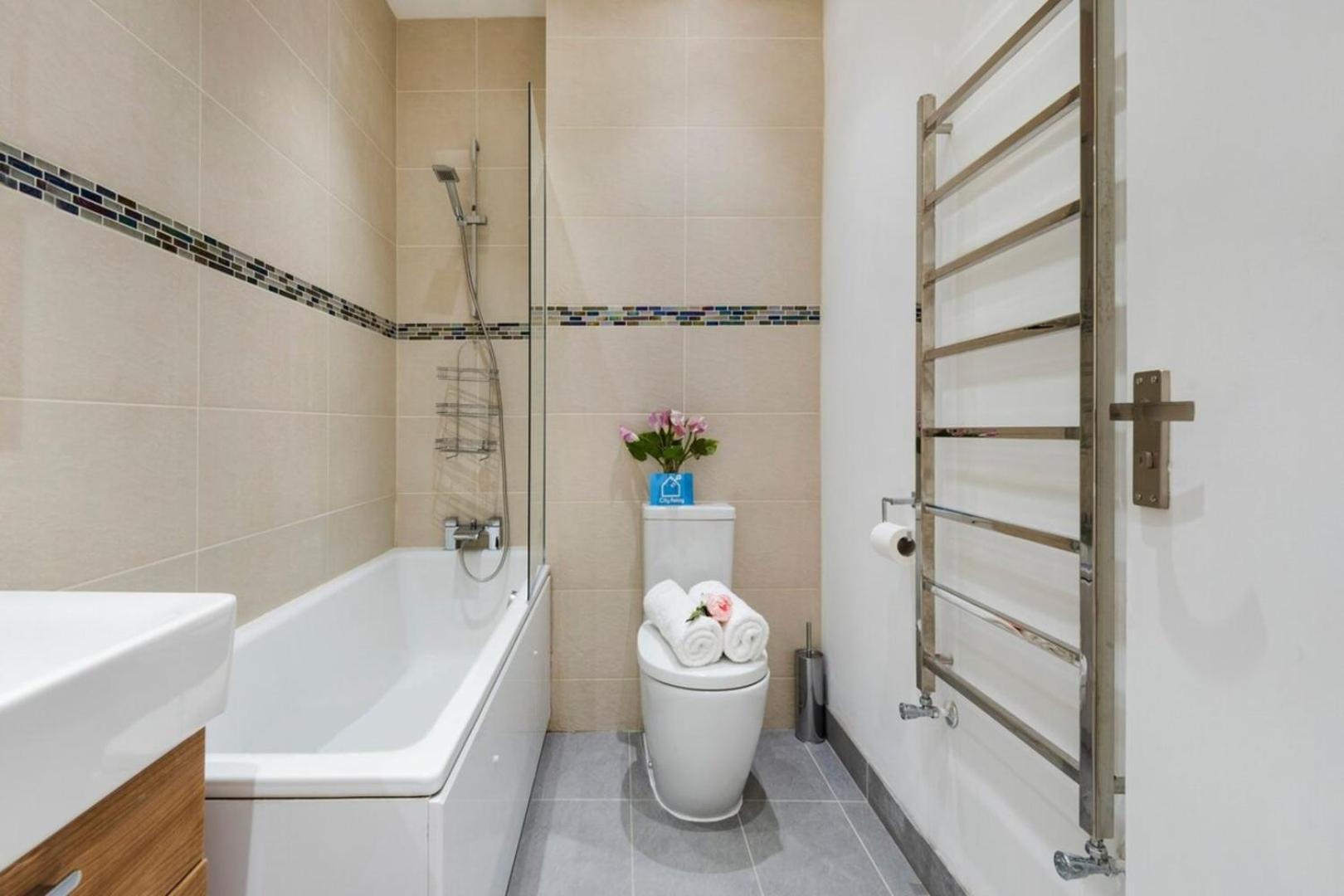 Bright And Modern Earls Court Gem Apartamento *