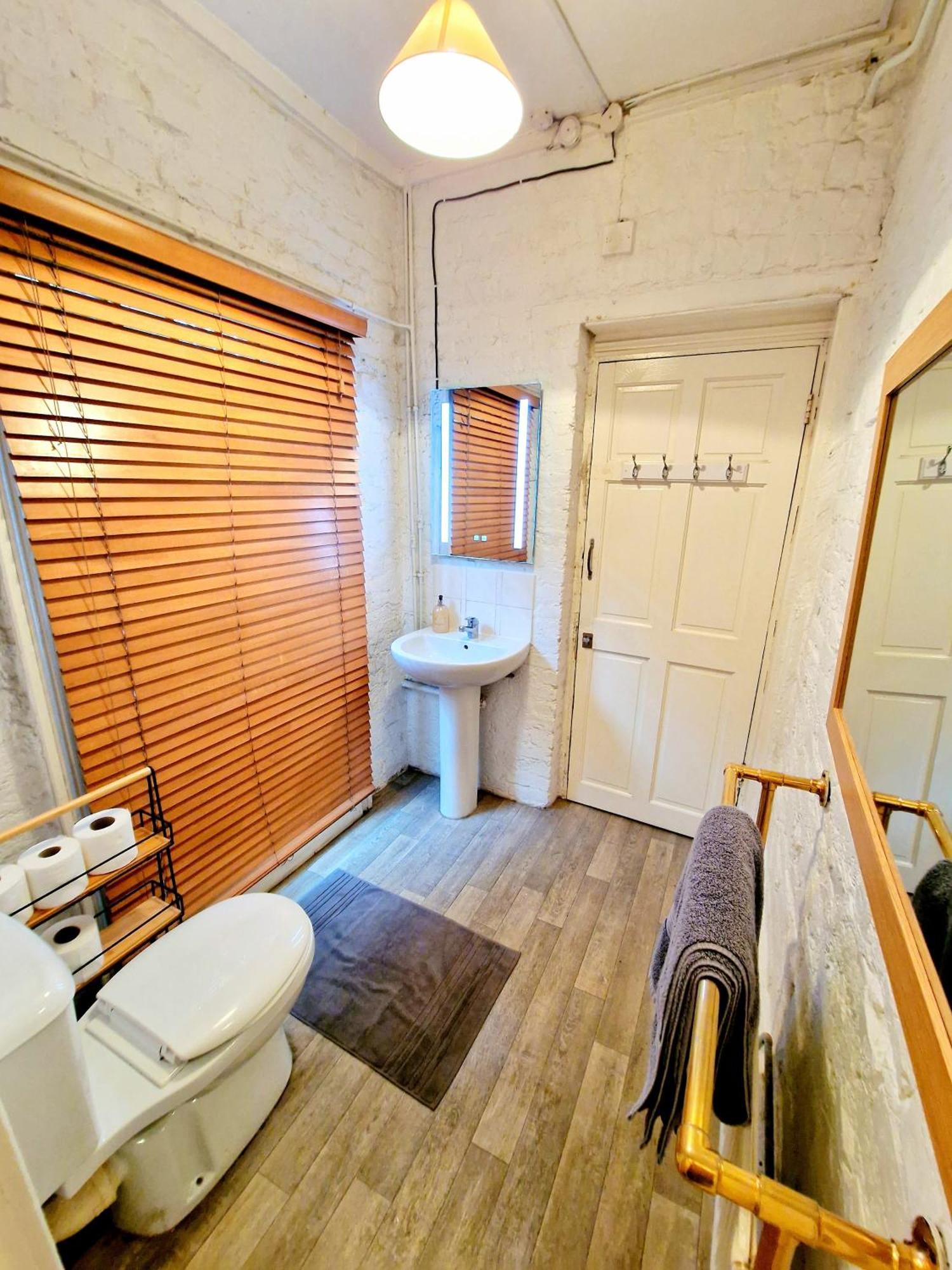 King's Cross & Angel Area, 4 Bedrooms With 7 Beds & Private Rooftop - Walk To St Pancras International Appartement *