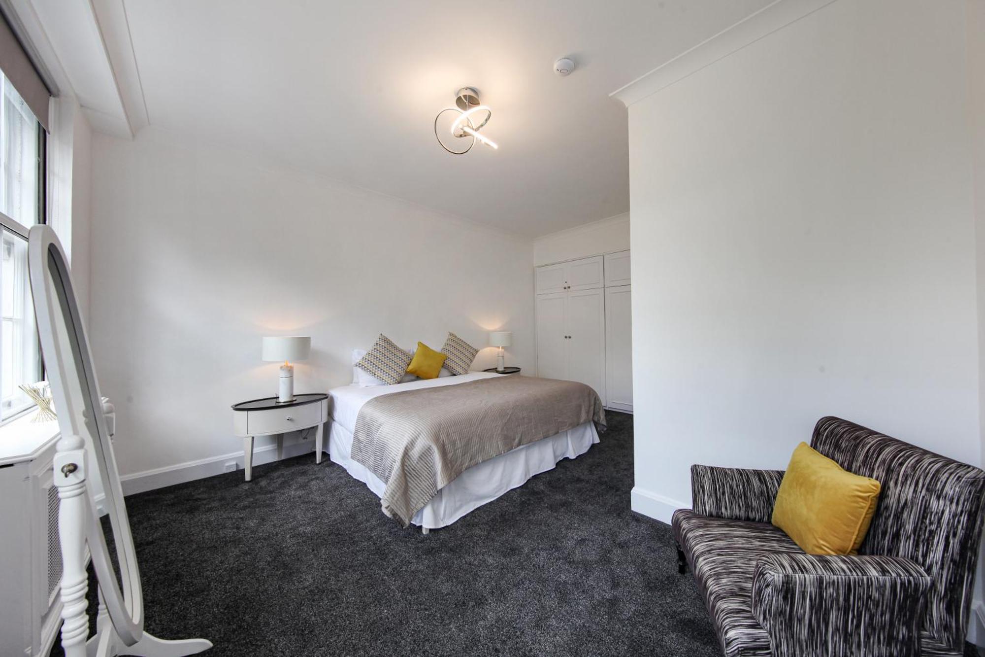 Apartment Park Lane London