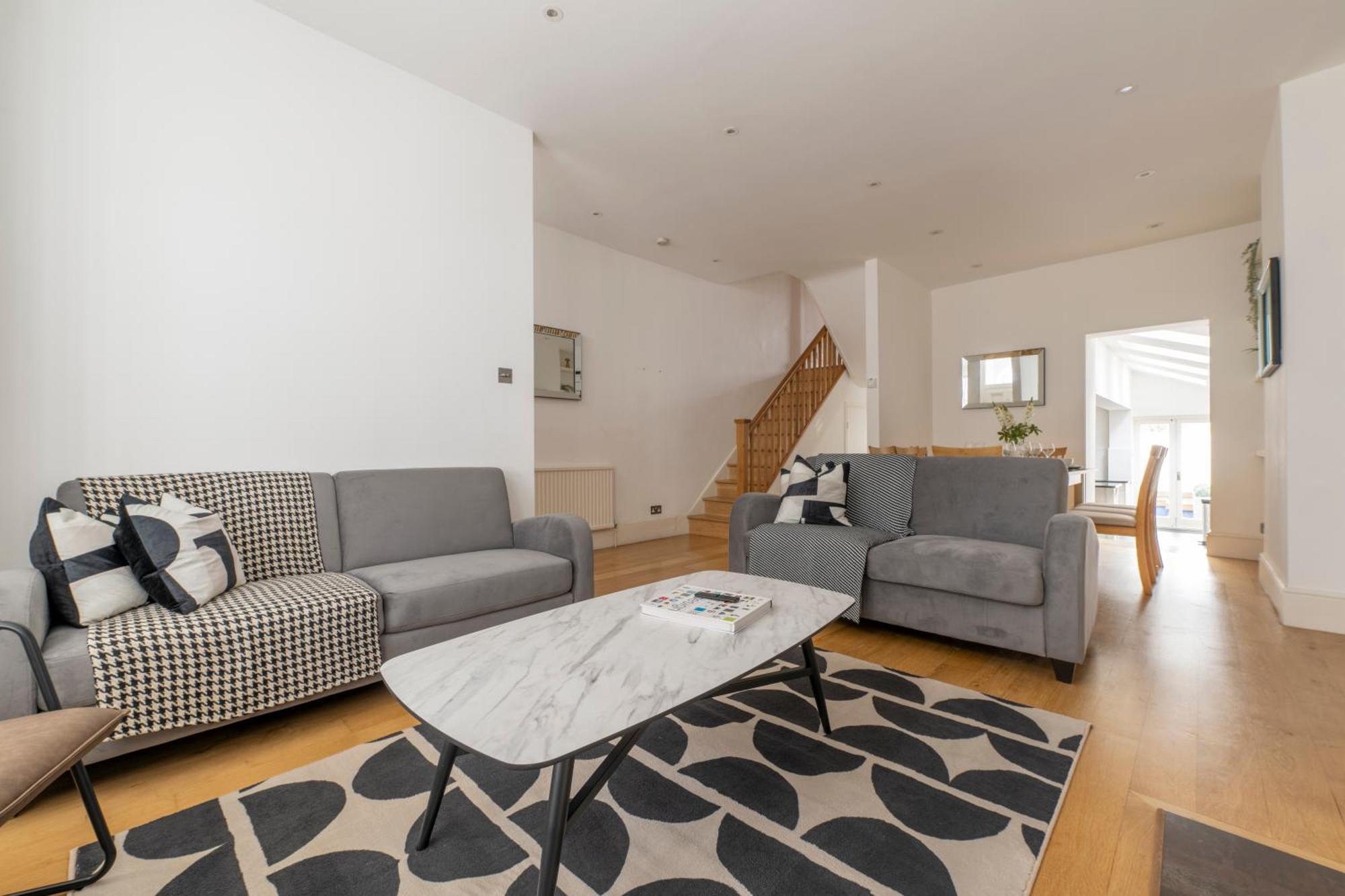 Fulham Spacious & Luxe House With Parking & Garden Apartamento Londres