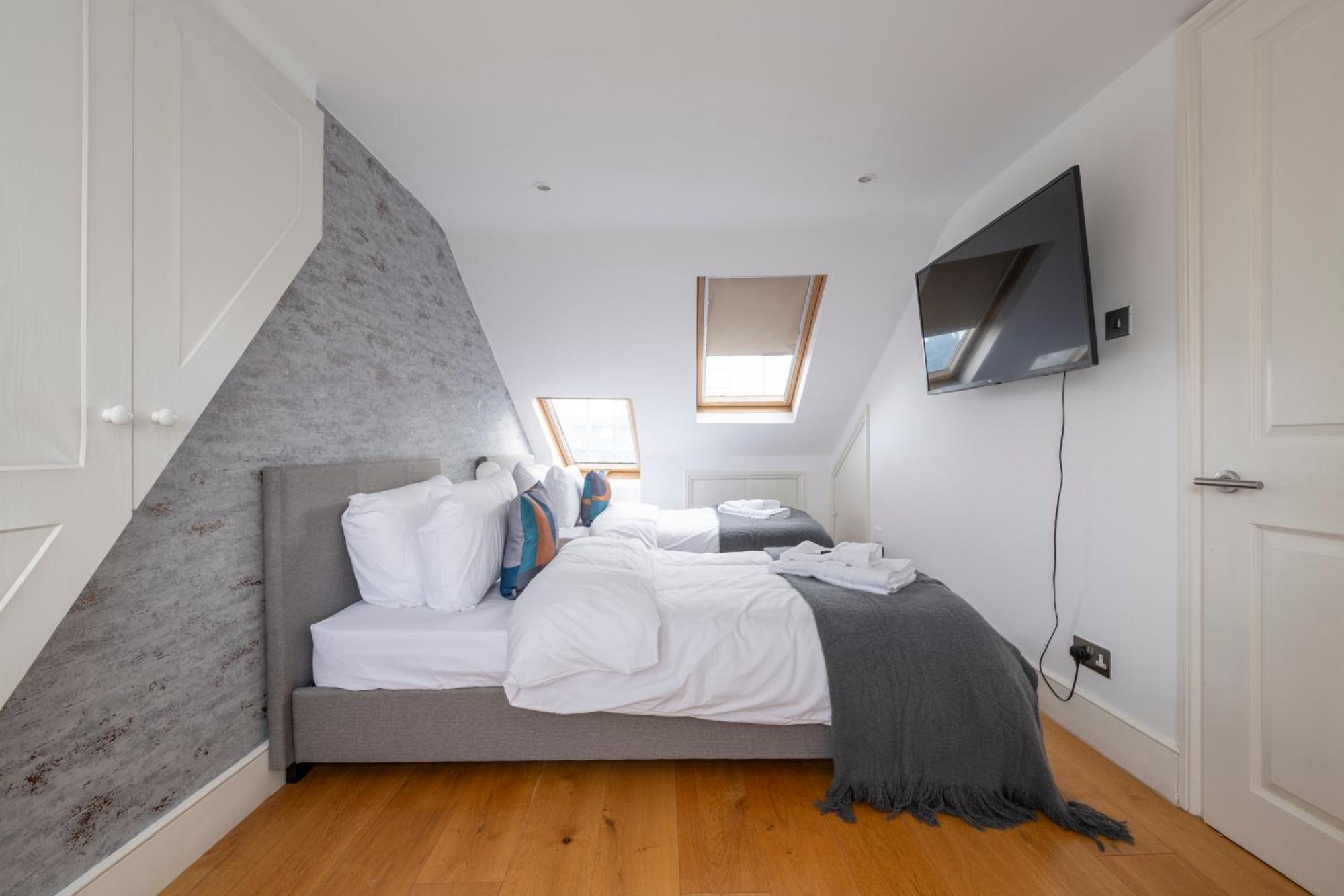 Fulham Spacious & Luxe House With Parking & Garden Londres