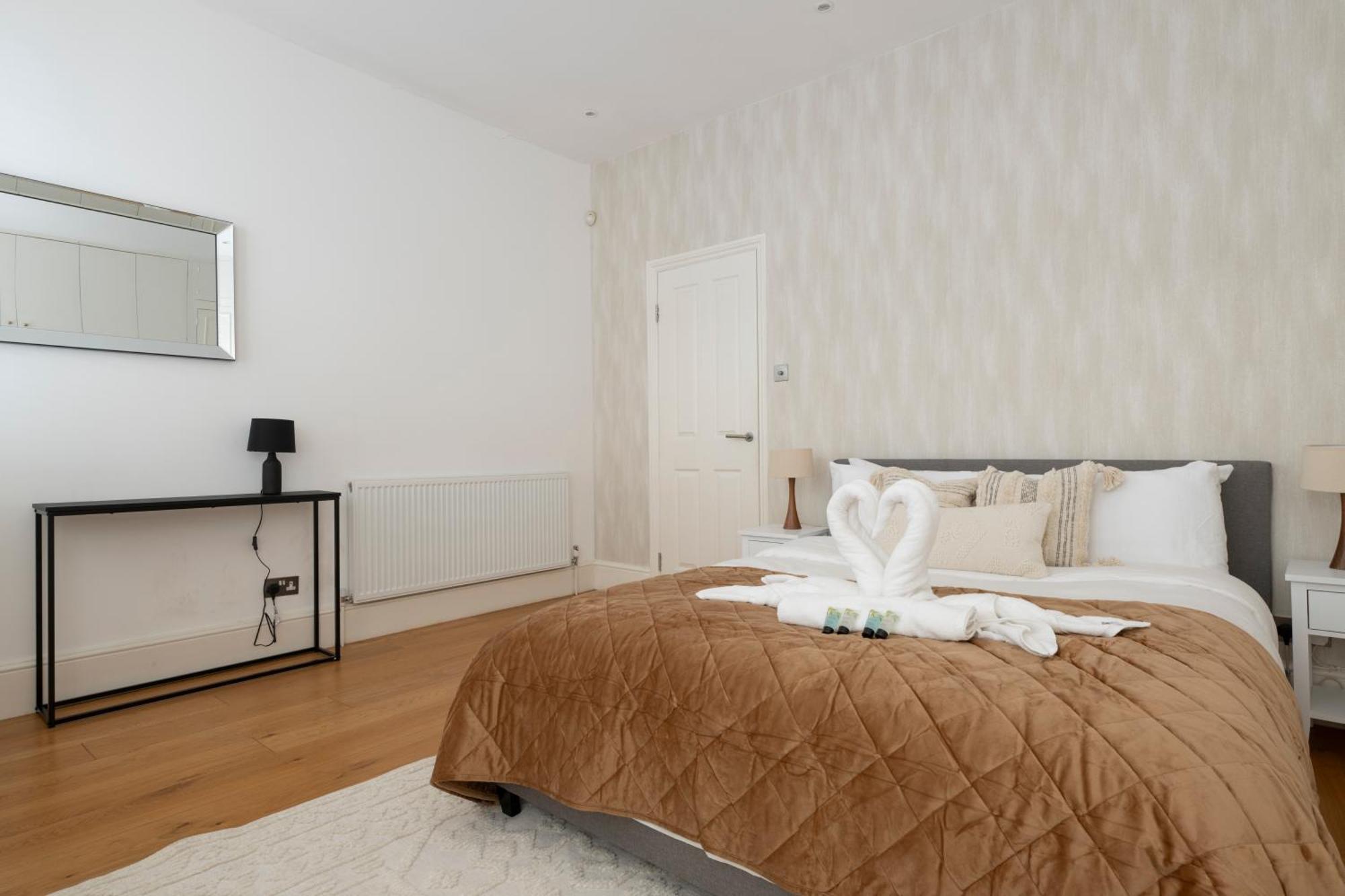 Fulham Spacious & Luxe House With Parking & Garden * Londres