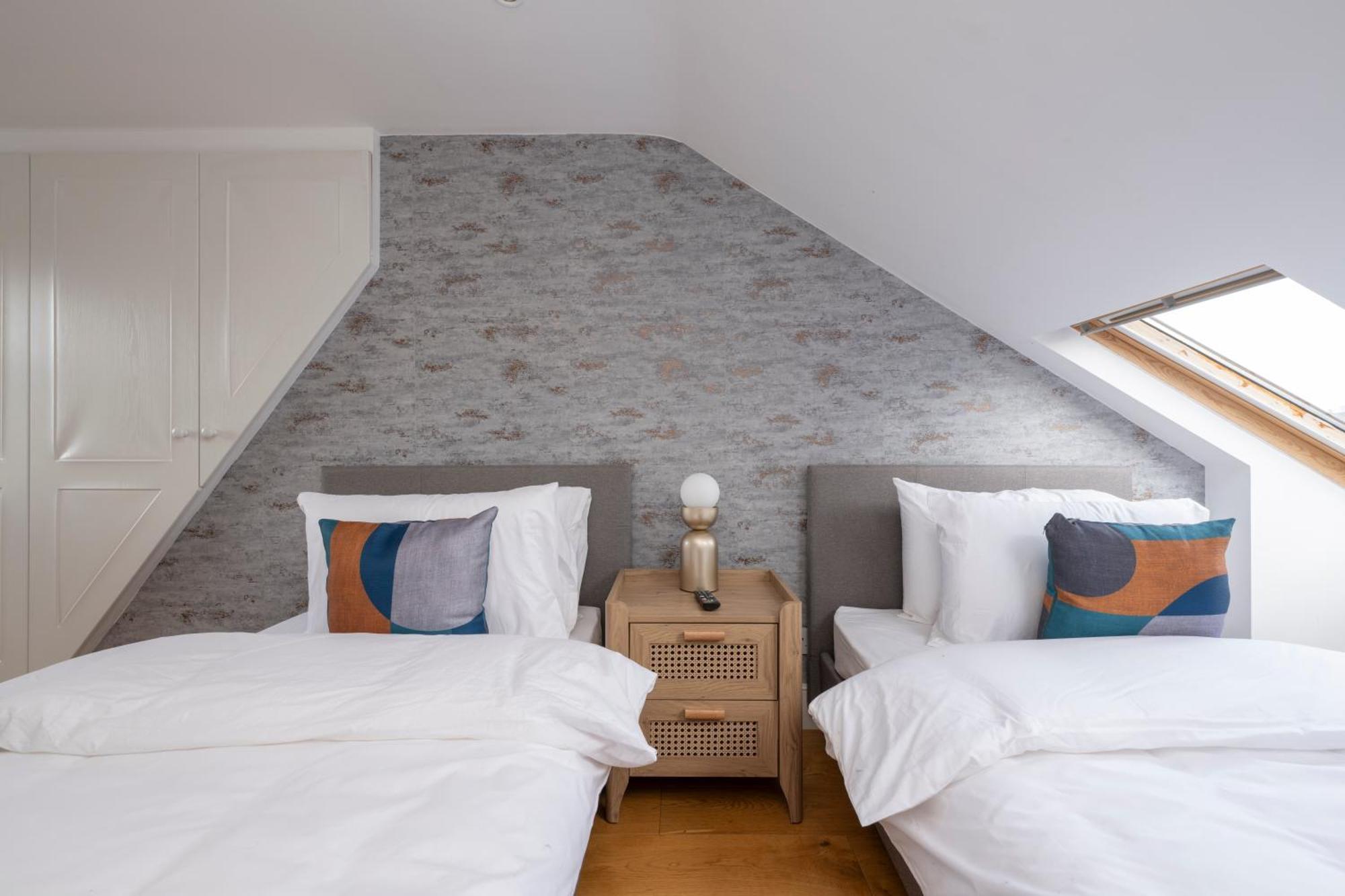 Fulham Spacious & Luxe House With Parking & Garden *