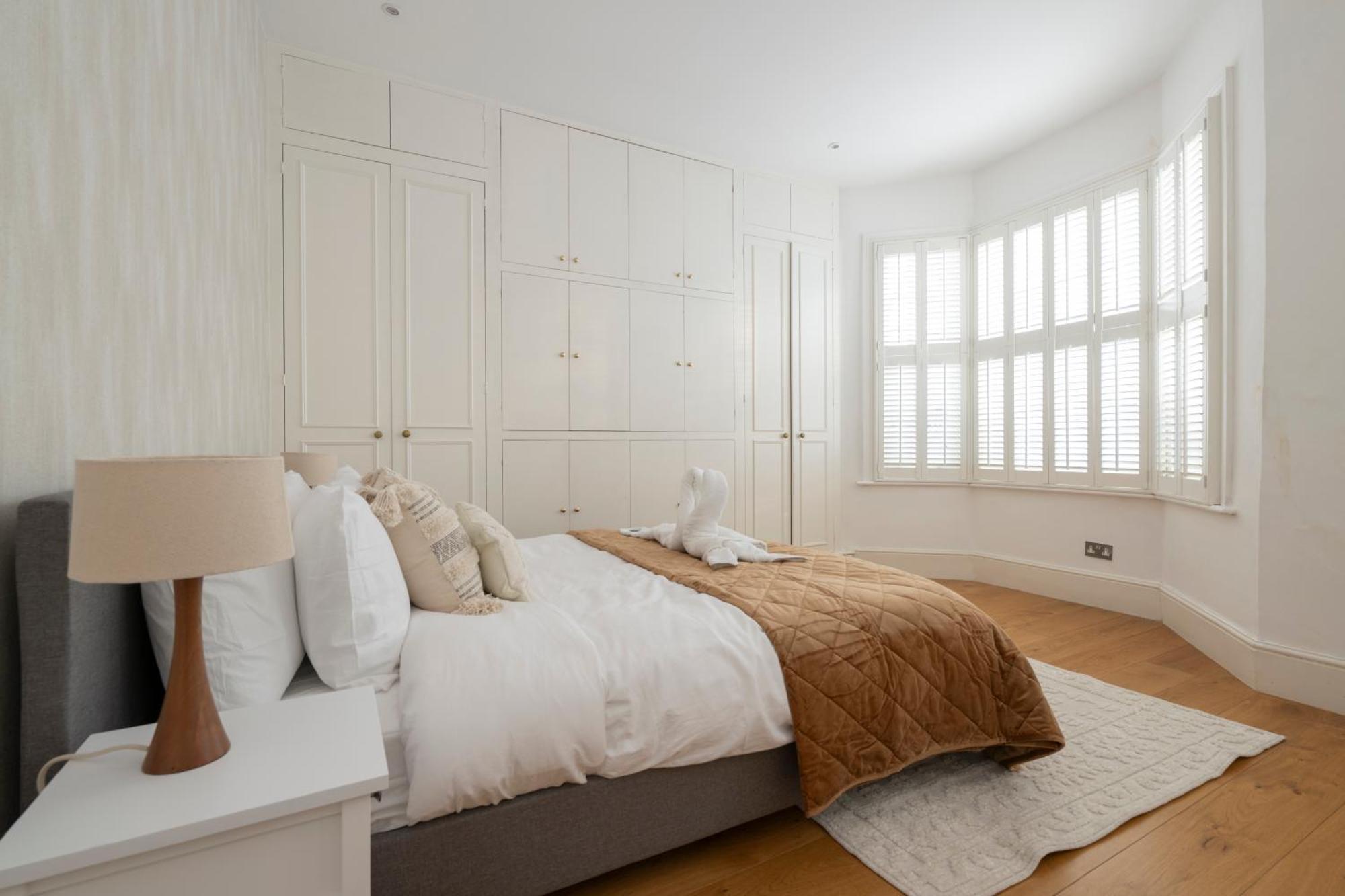 Fulham Spacious & Luxe House With Parking & Garden *