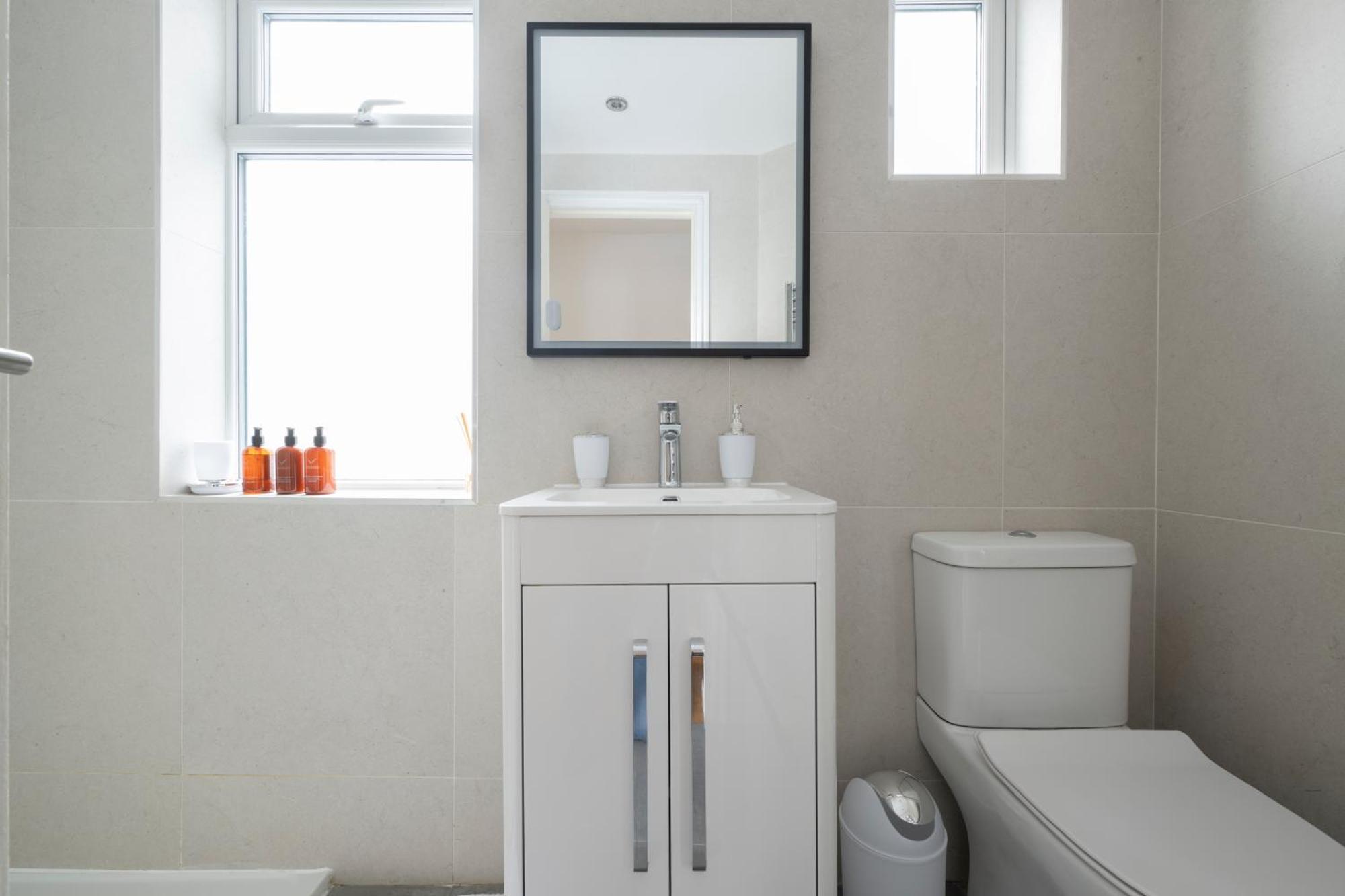 Fulham Spacious & Luxe House With Parking & Garden Apartamento *