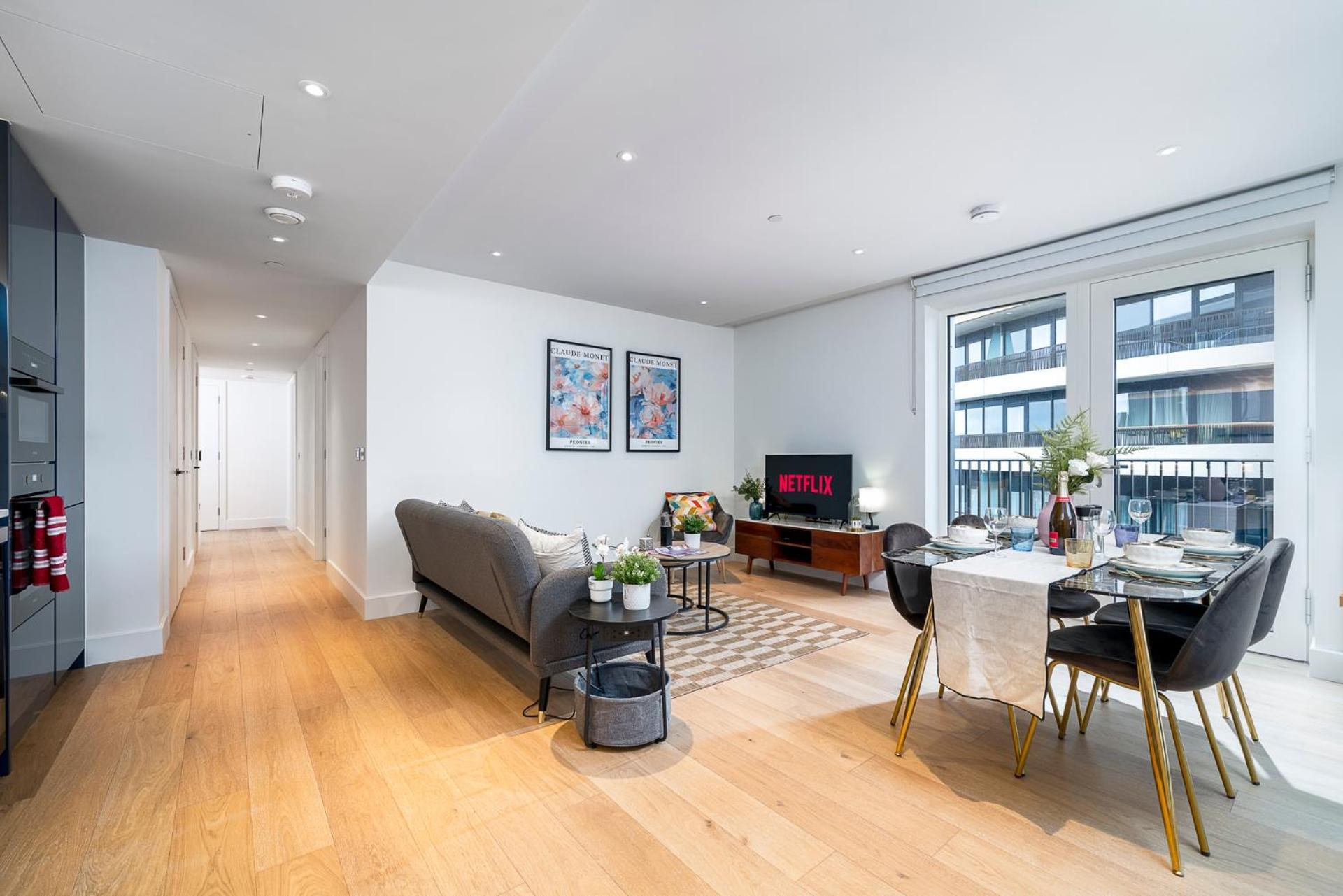 2 Bedroom Westfield Near Londres