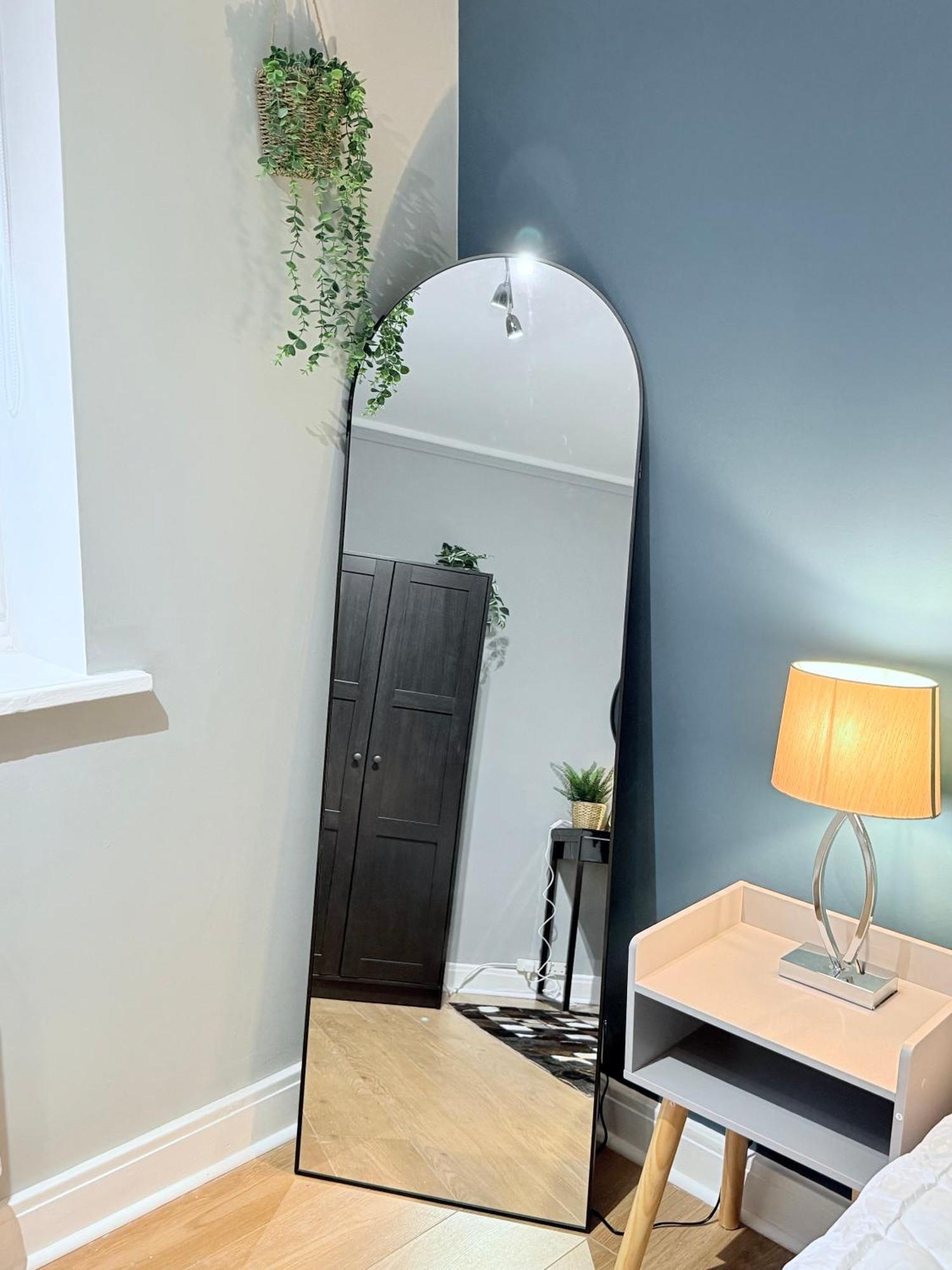 Apartment Staylondon - Sleeps 6 With Free Parking - Tourist, Concerts & Matches London