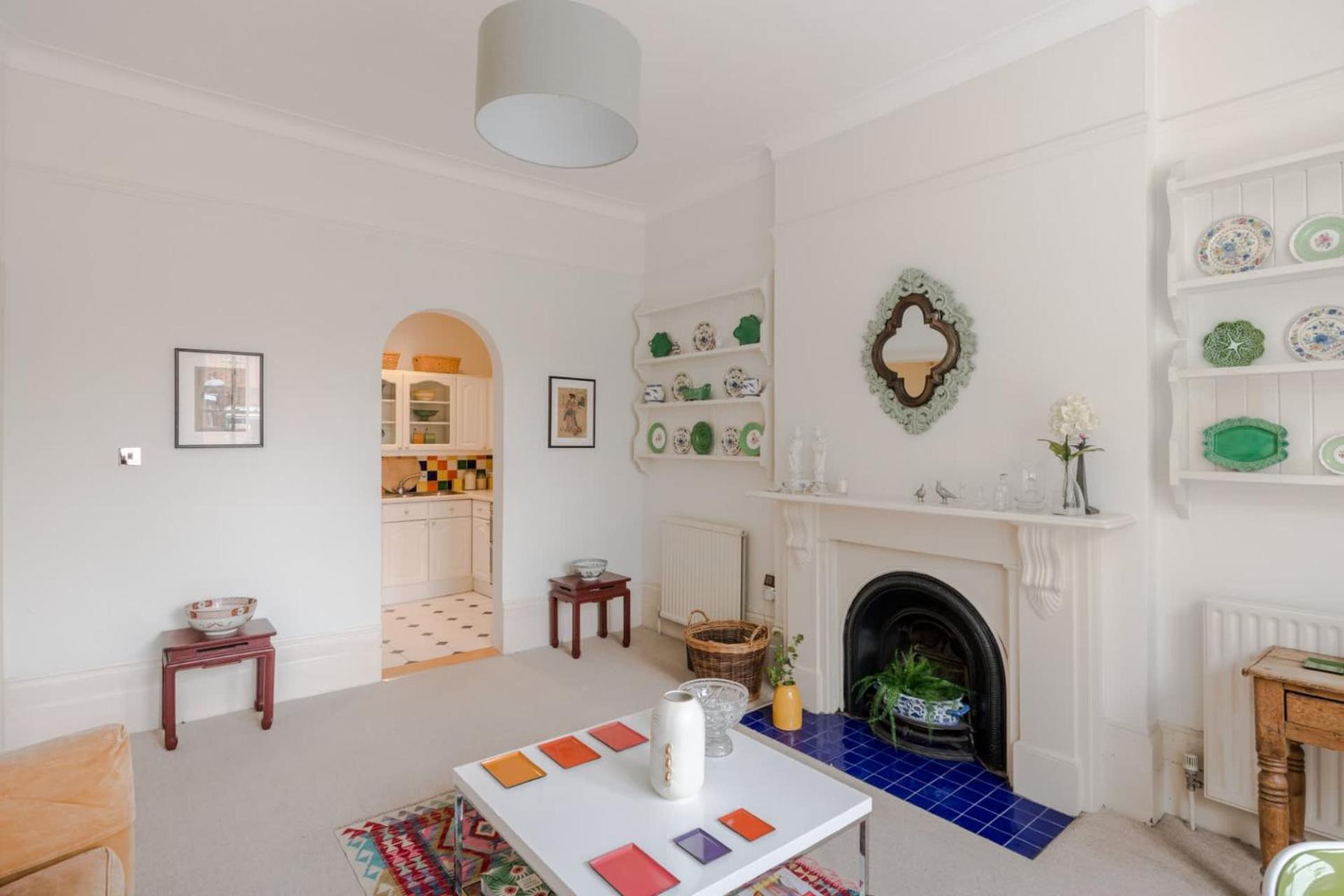 Traditional 2 Bed Notting Hill Appartement *