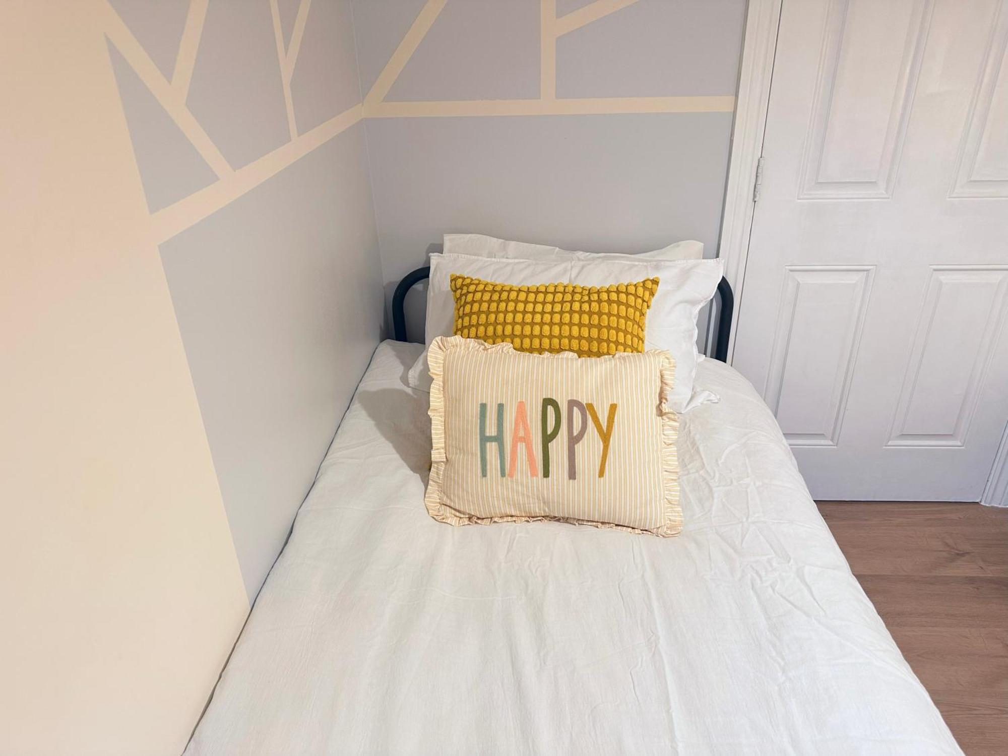 Olive Immaculate Wembley Apartment, 15mins To London, By Edens * Londres